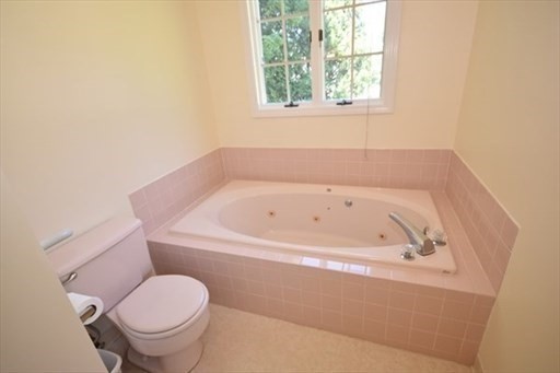 105-107 North Valley Rd Property Photo 23