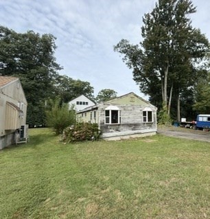42 Whittier Road Property Photo 3
