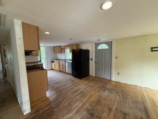 42 Whittier Road Property Photo 11