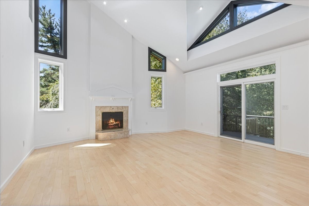 245 Linden Street Property Photo 19