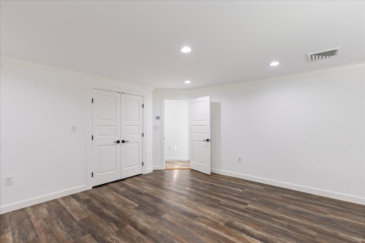 245 Linden Street Property Photo 34