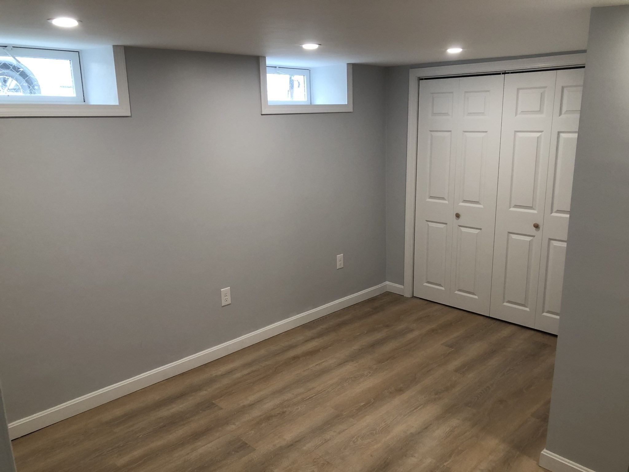 651 Bennington Street Property Photo 11