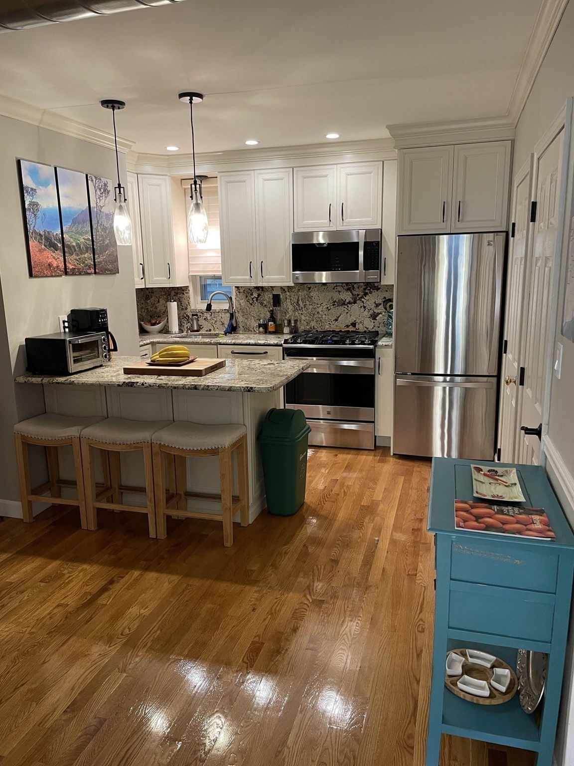 651 Bennington Street Property Photo 14