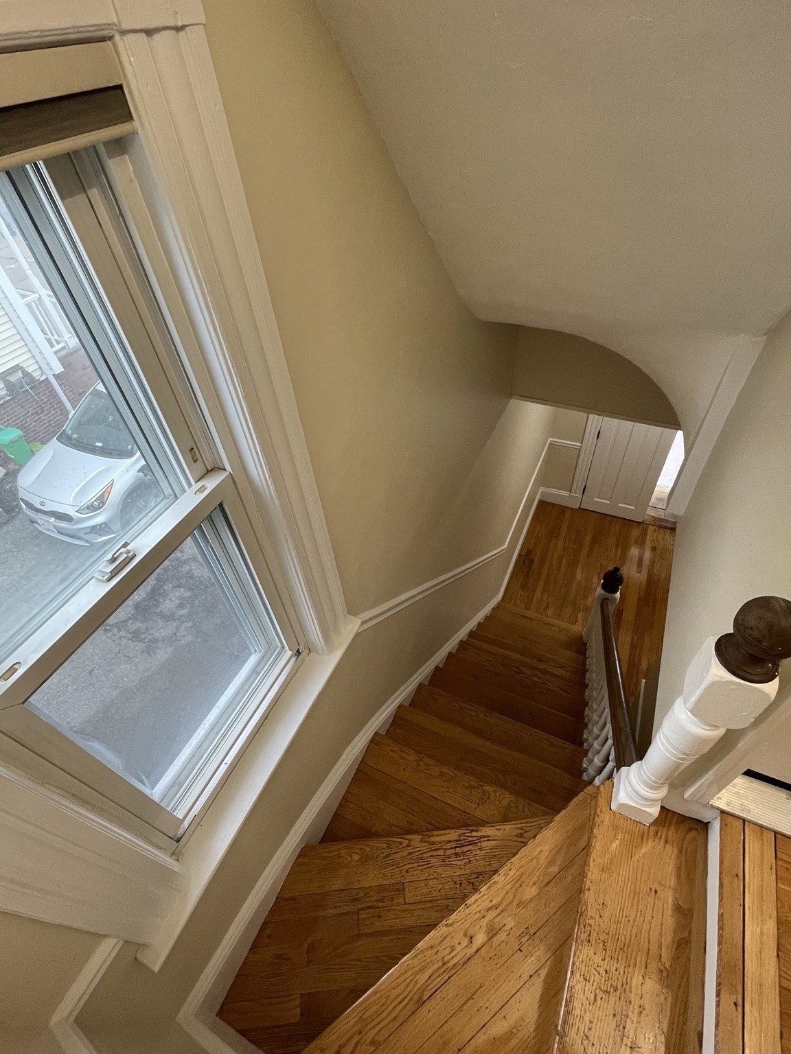 651 Bennington Street Property Photo 24
