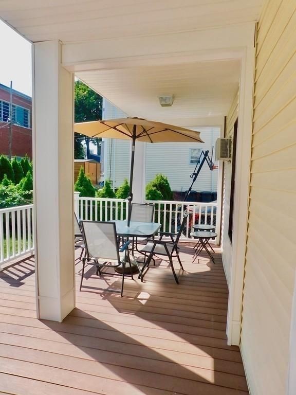 651 Bennington Street Property Photo 34