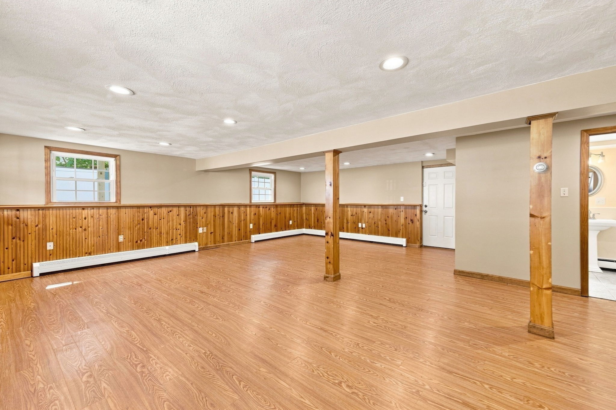 8 Victory Rd Property Photo 33