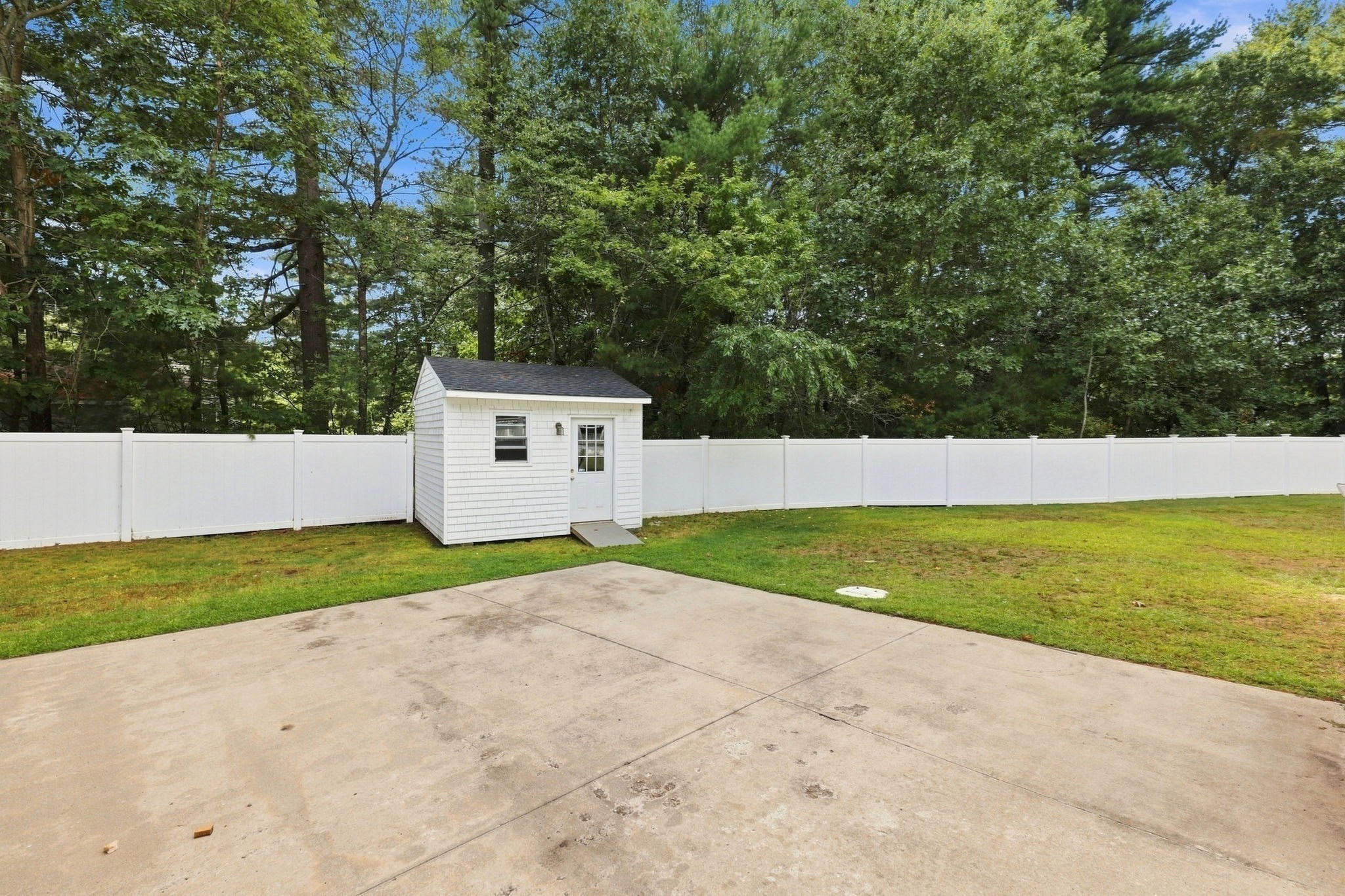 8 Victory Rd Property Photo 38