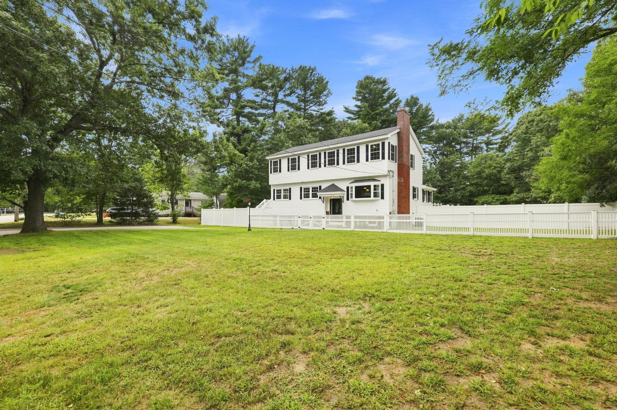 8 Victory Rd Property Photo 40
