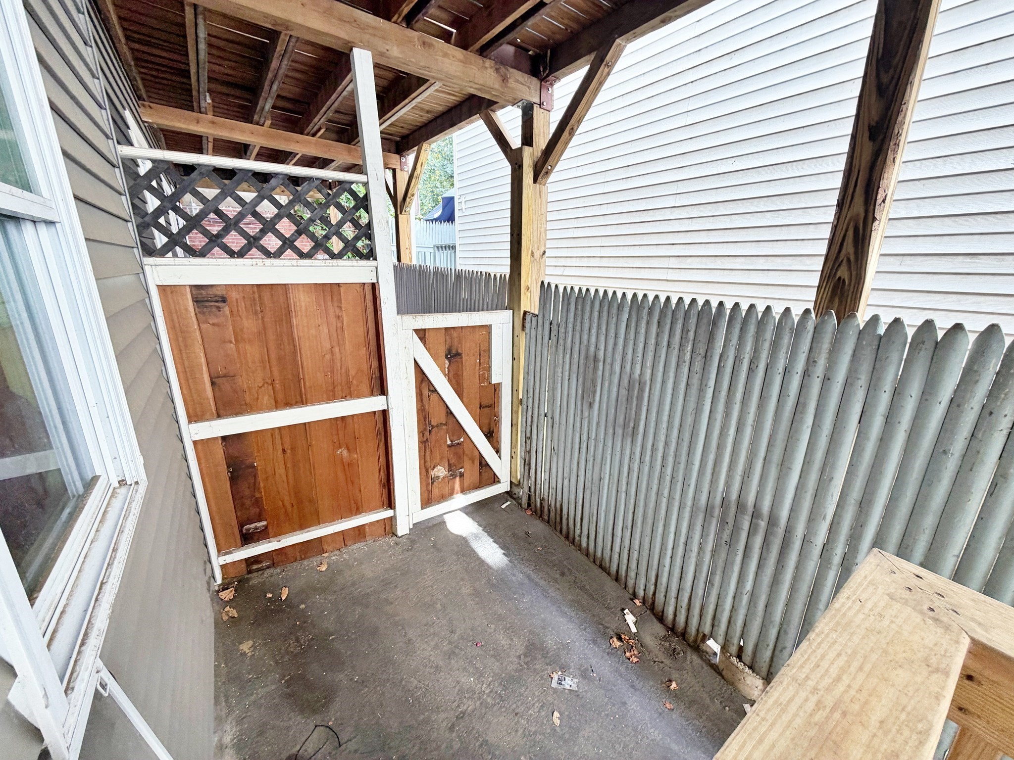 365 Sumner St # 1 Property Photo 8
