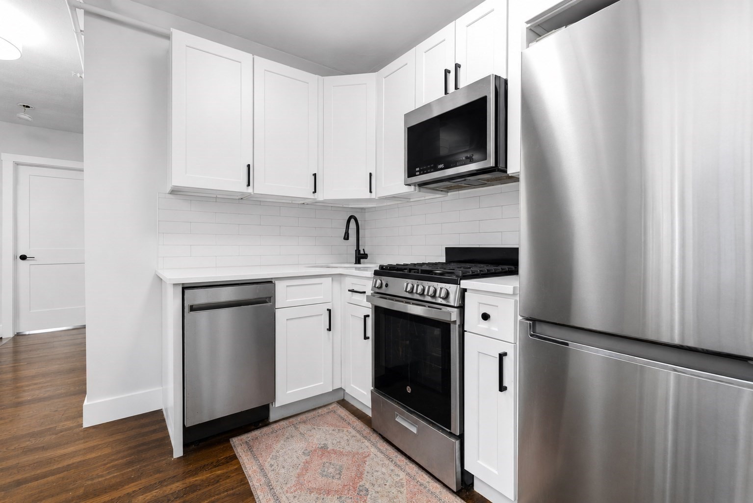 168 Endicott St # 1 Property Photo 4