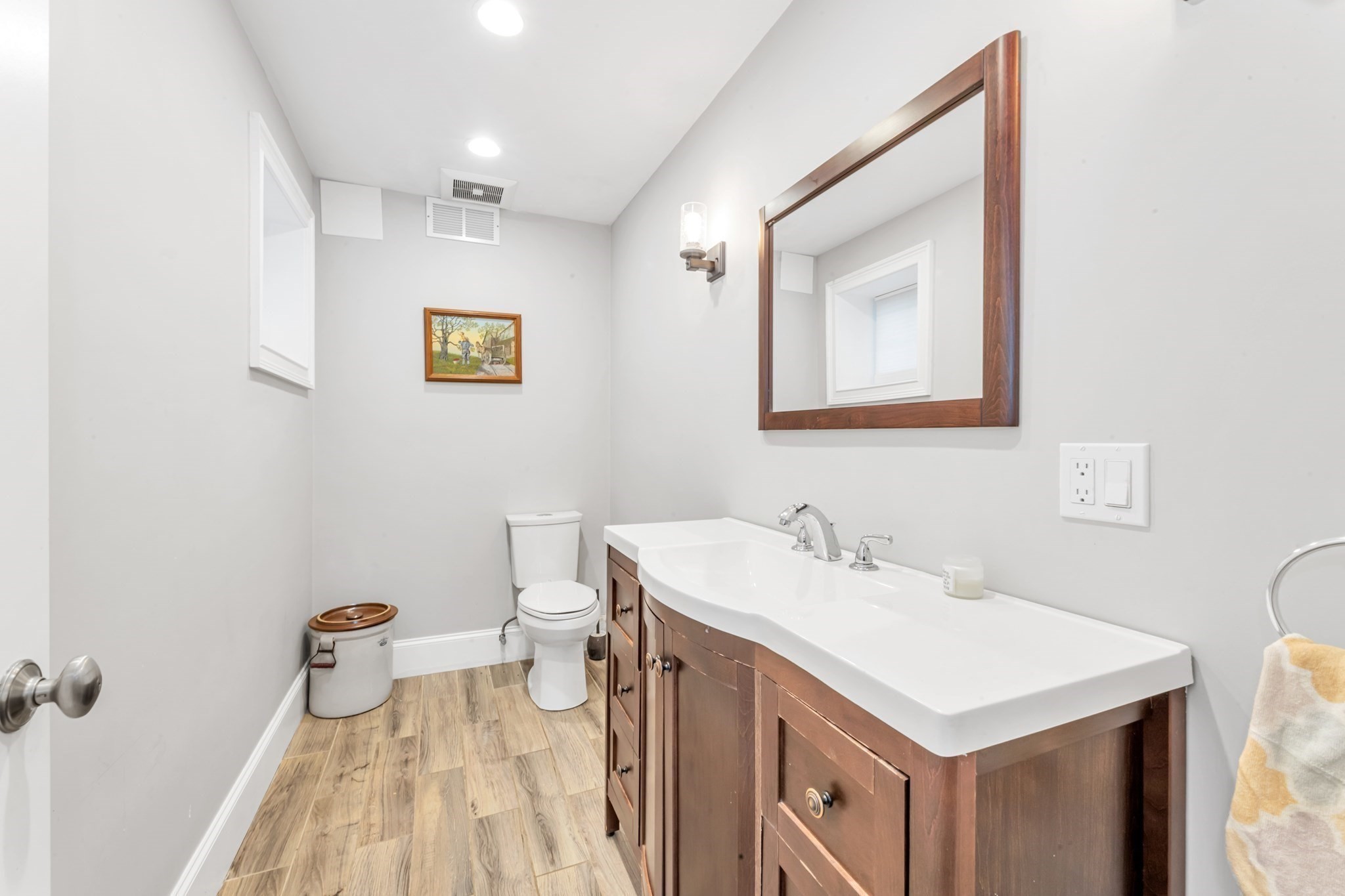 131 Gardner Street Property Photo 35
