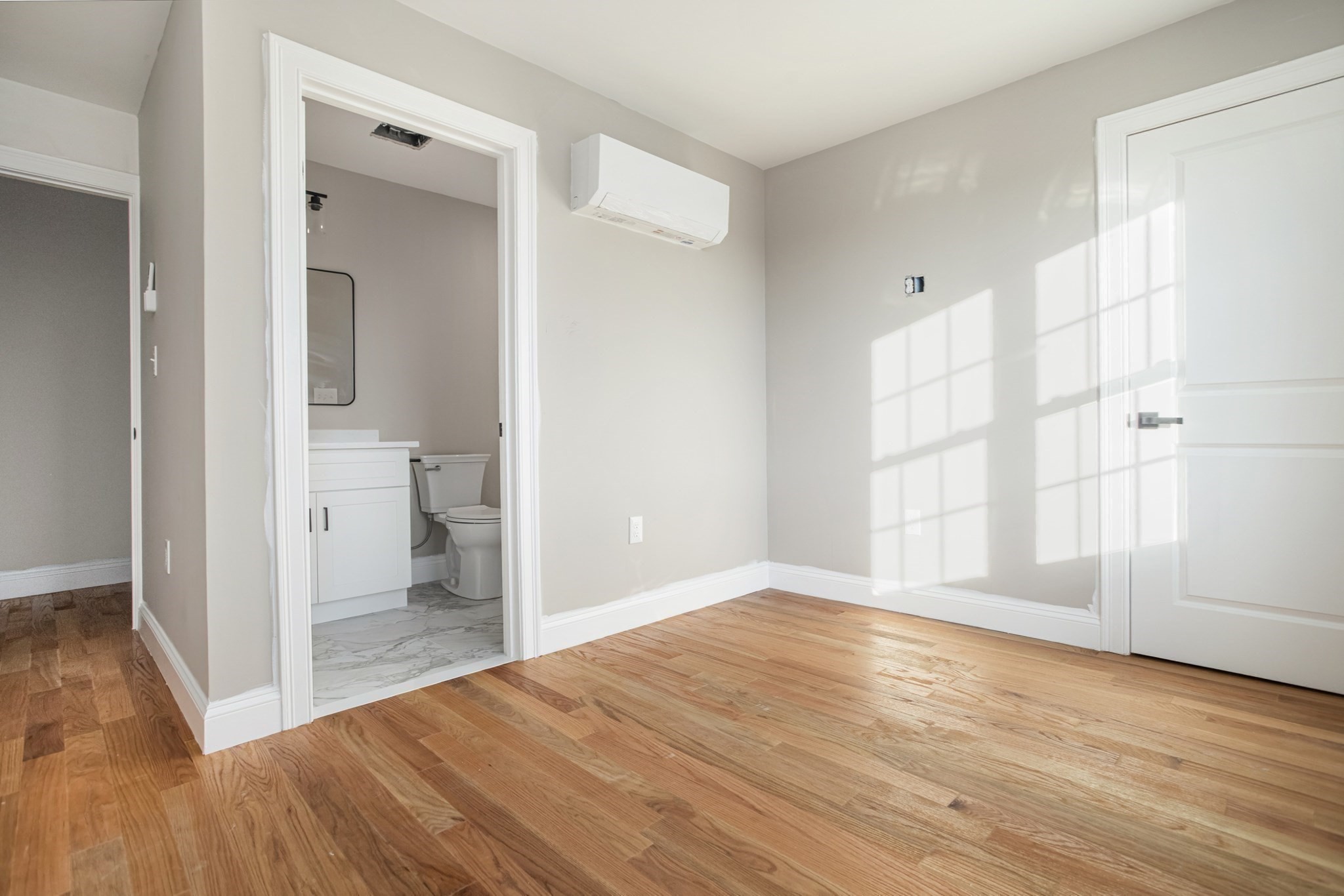 661 Washington Aveue # 2 Property Photo 14