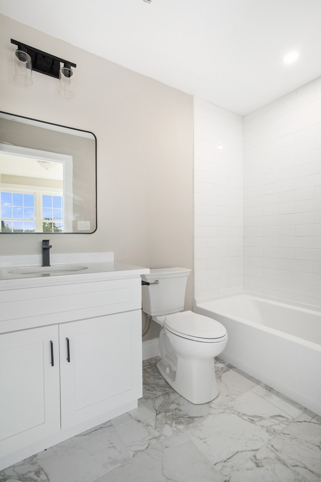 661 Washington Aveue # 2 Property Photo 23