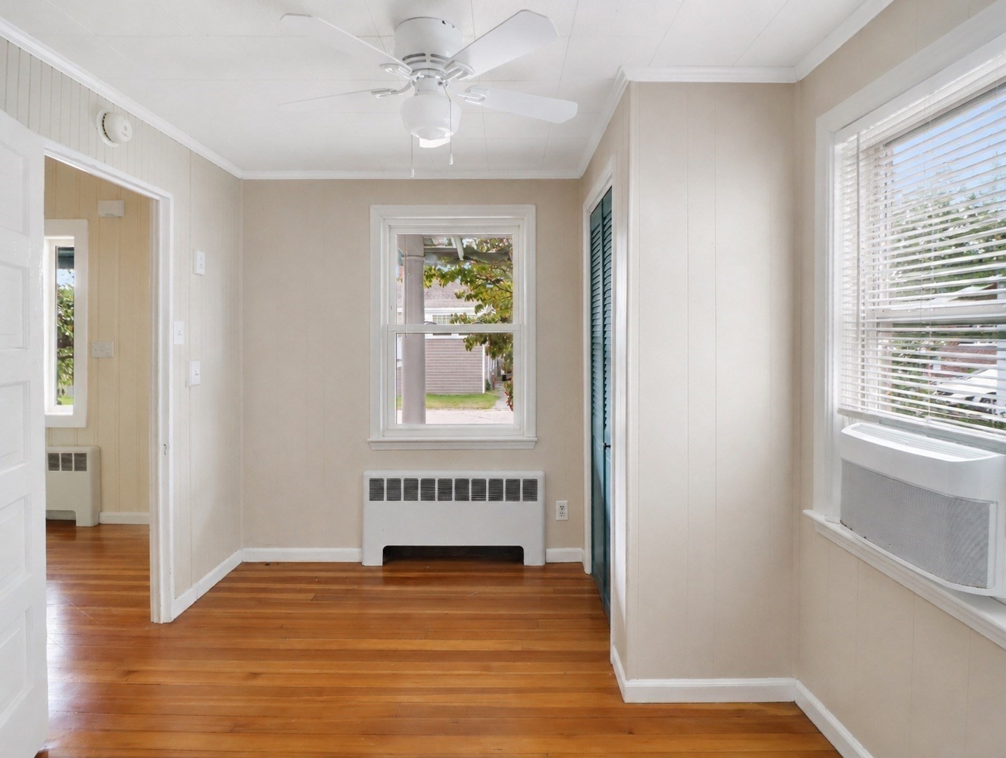 41 F Street Property Photo 18