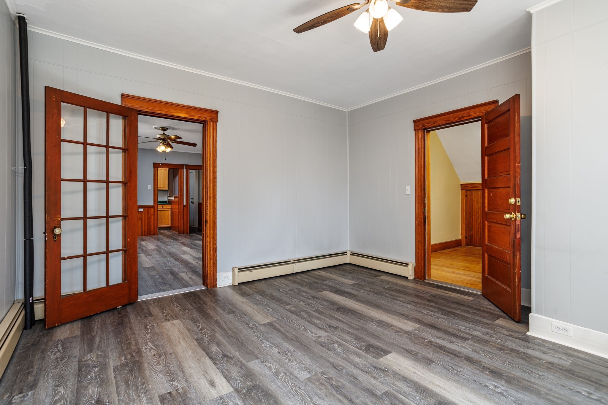 193 Logan St Property Photo 4