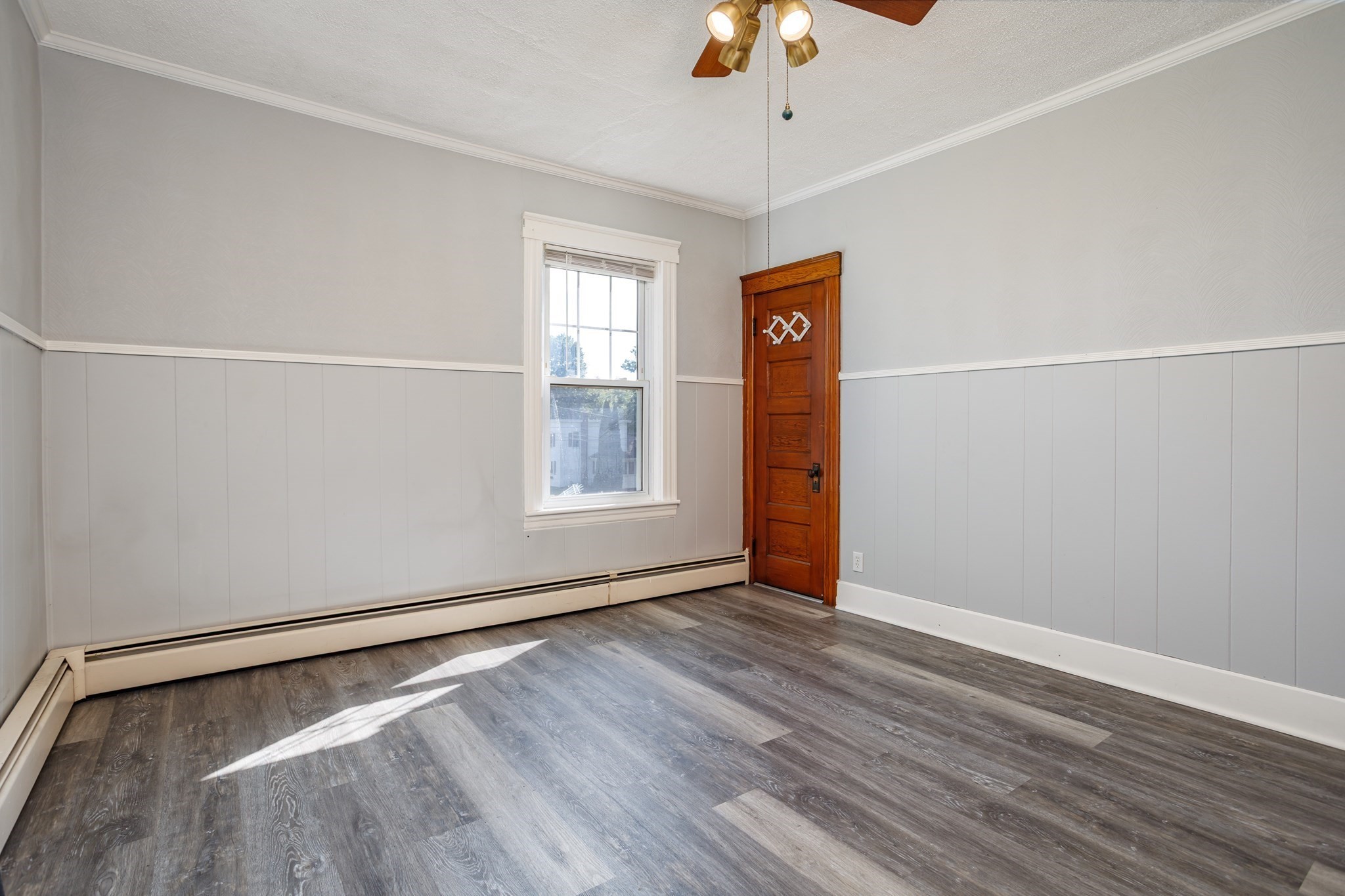 193 Logan St Property Photo 16