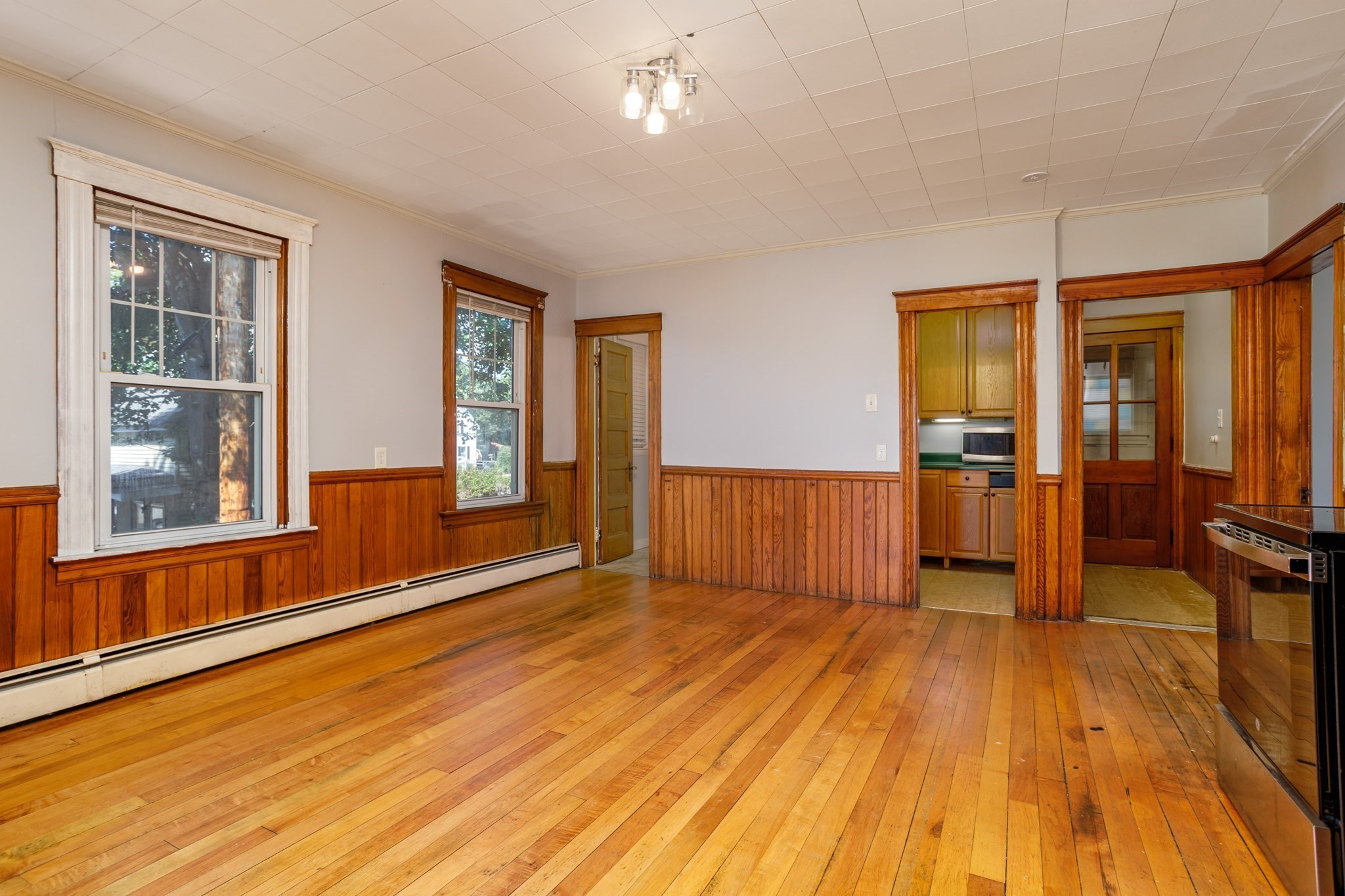 193 Logan St Property Photo 32