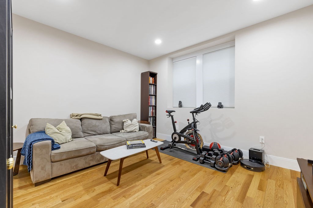 7 Whitman St # 1 Property Photo 8
