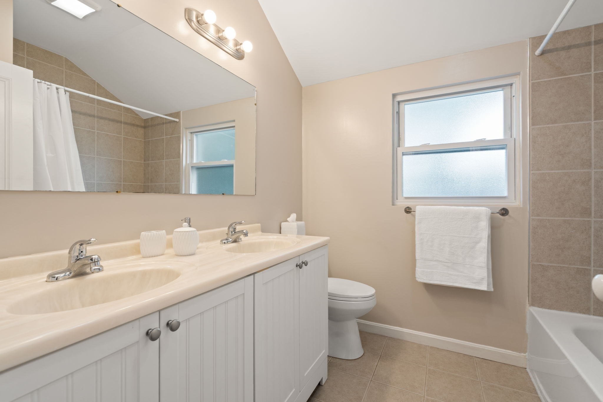 68 Brooks Avenue Property Photo 27
