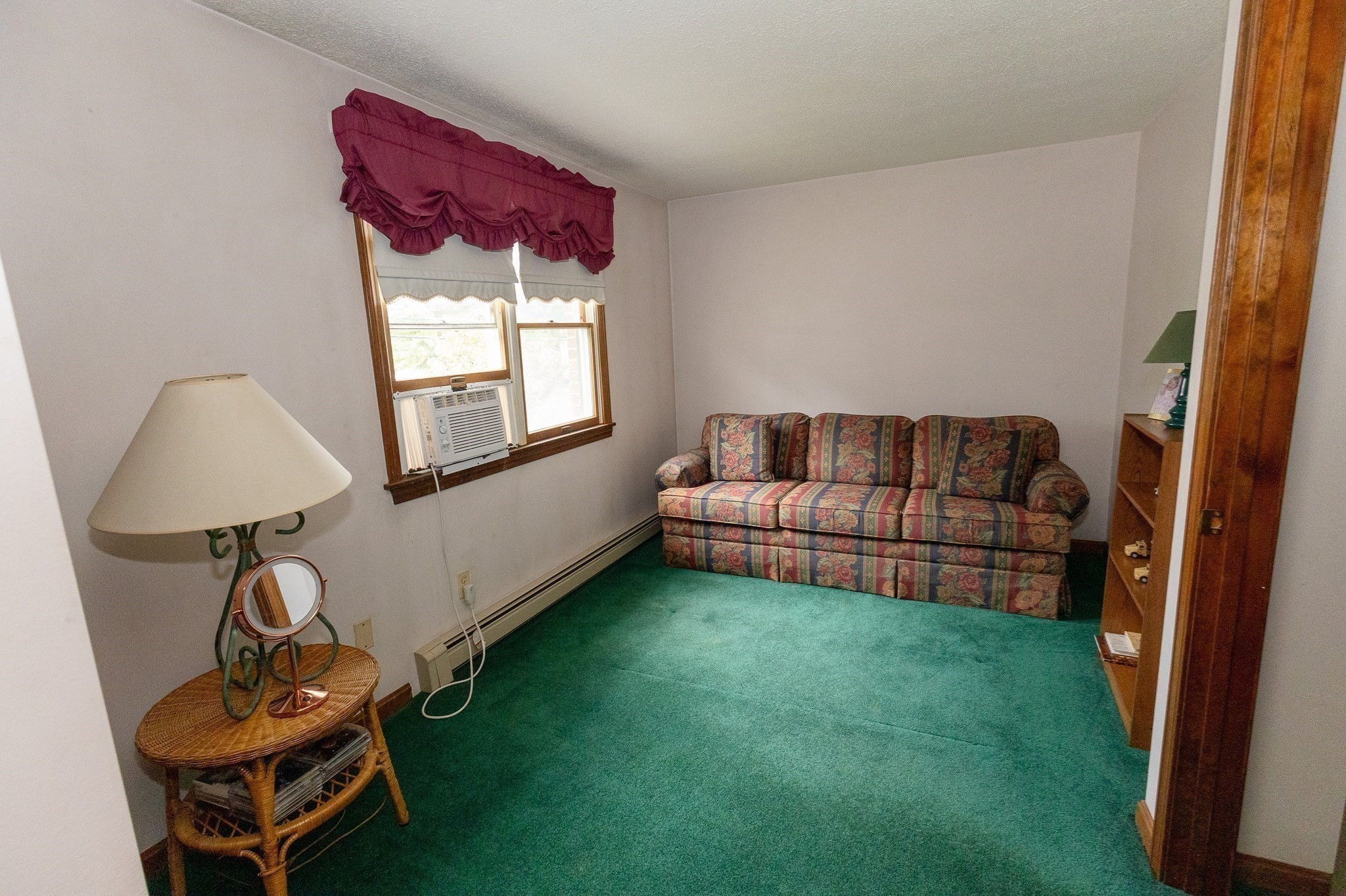 6 Robins St. # 6 Property Photo 9