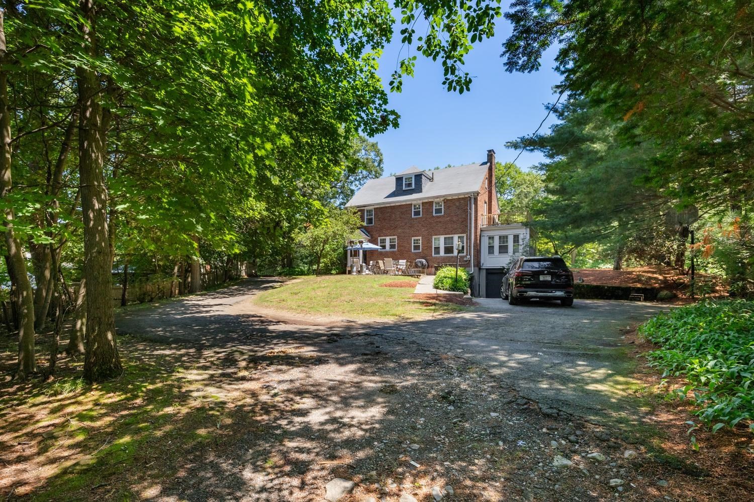 114 South Border Road Property Photo 4