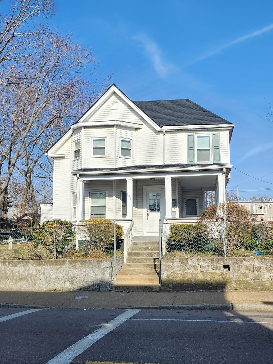 806 Warren Ave # 2 Property Photo 1