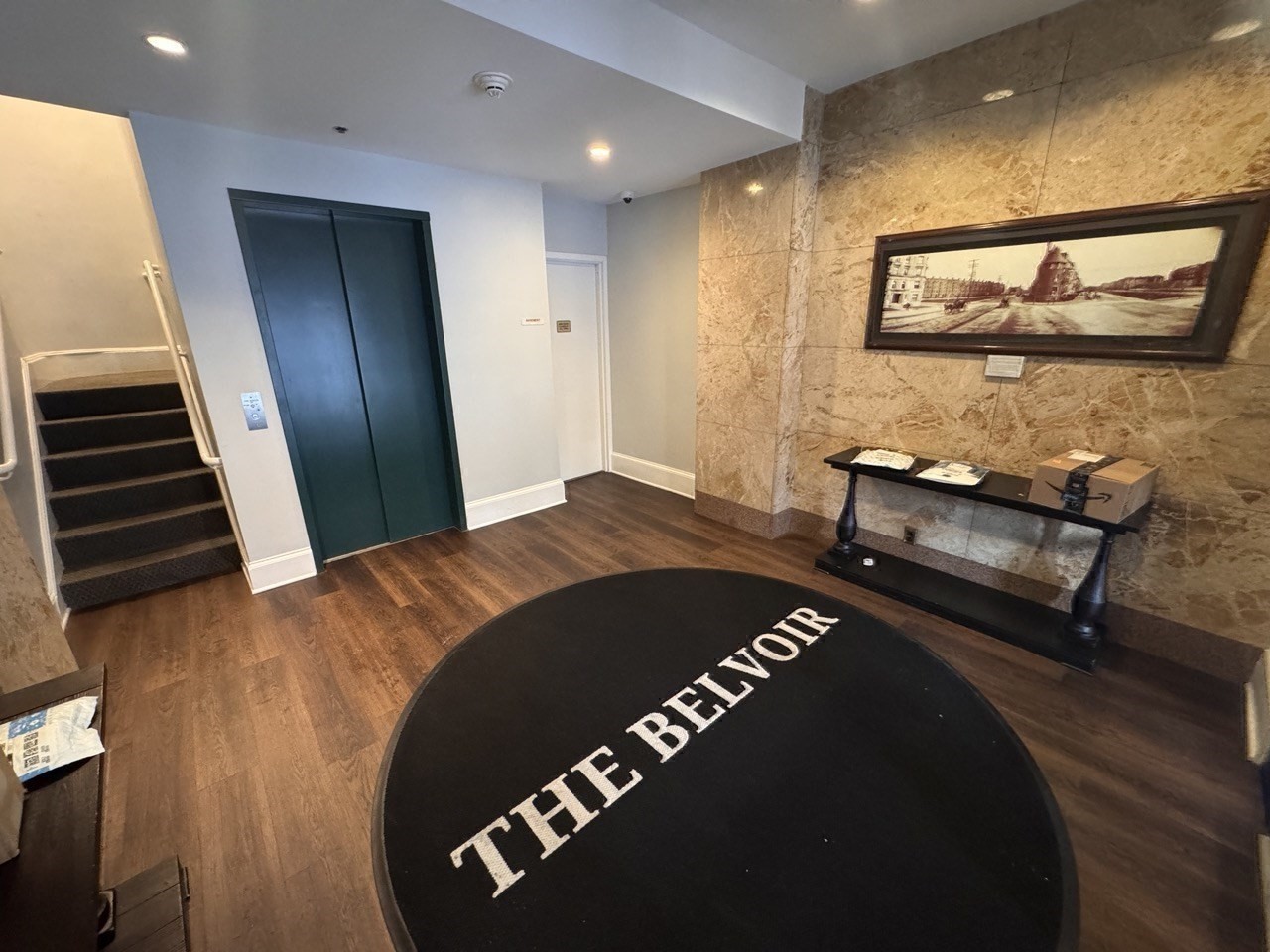 636 Beacon St # 404 Property Photo 17