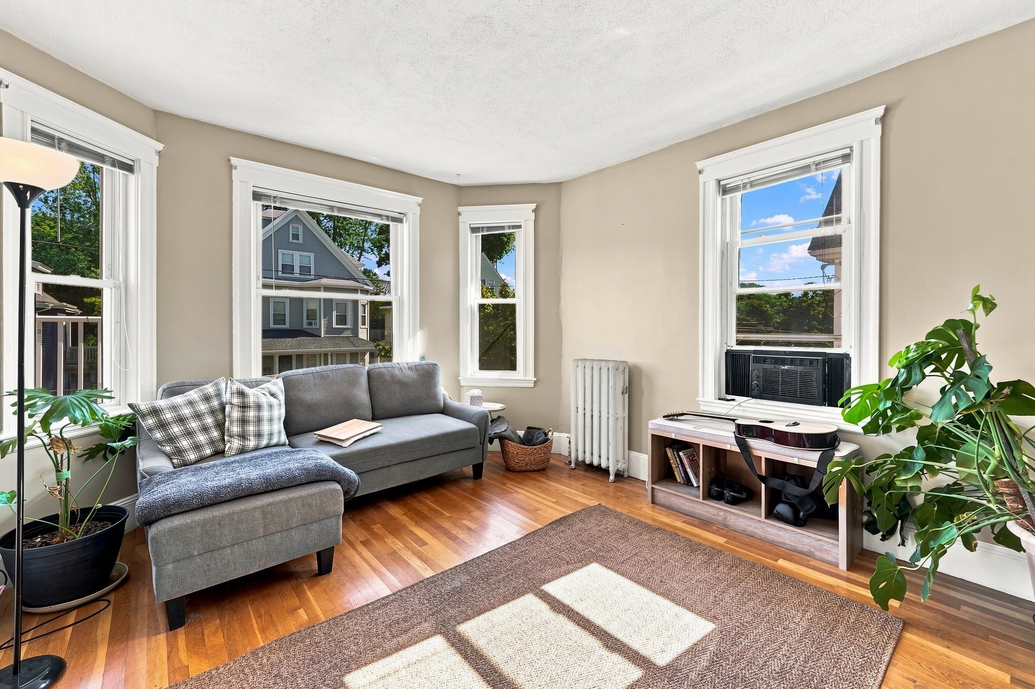 17 Linden Rd Property Photo 6