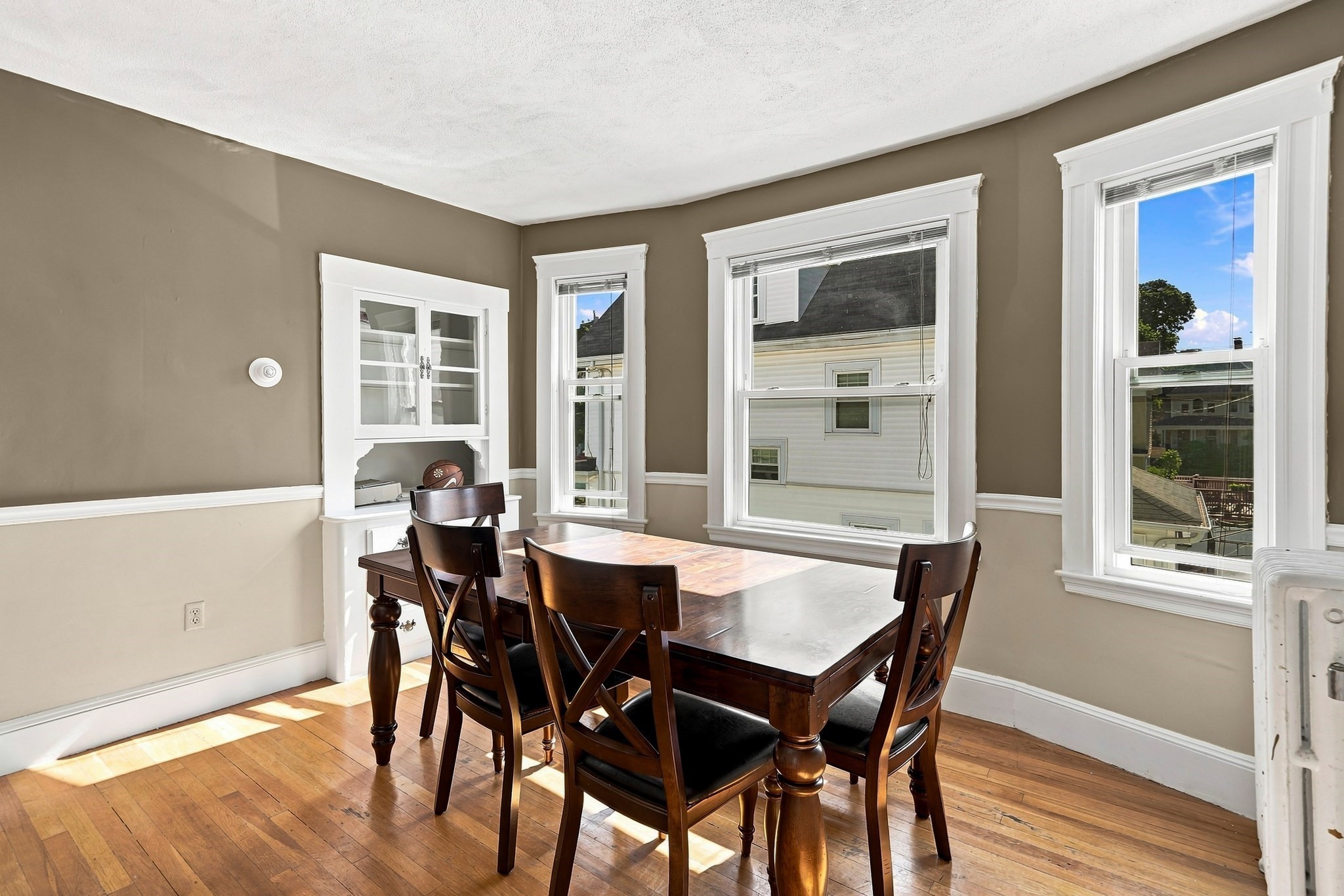 17 Linden Rd Property Photo 10