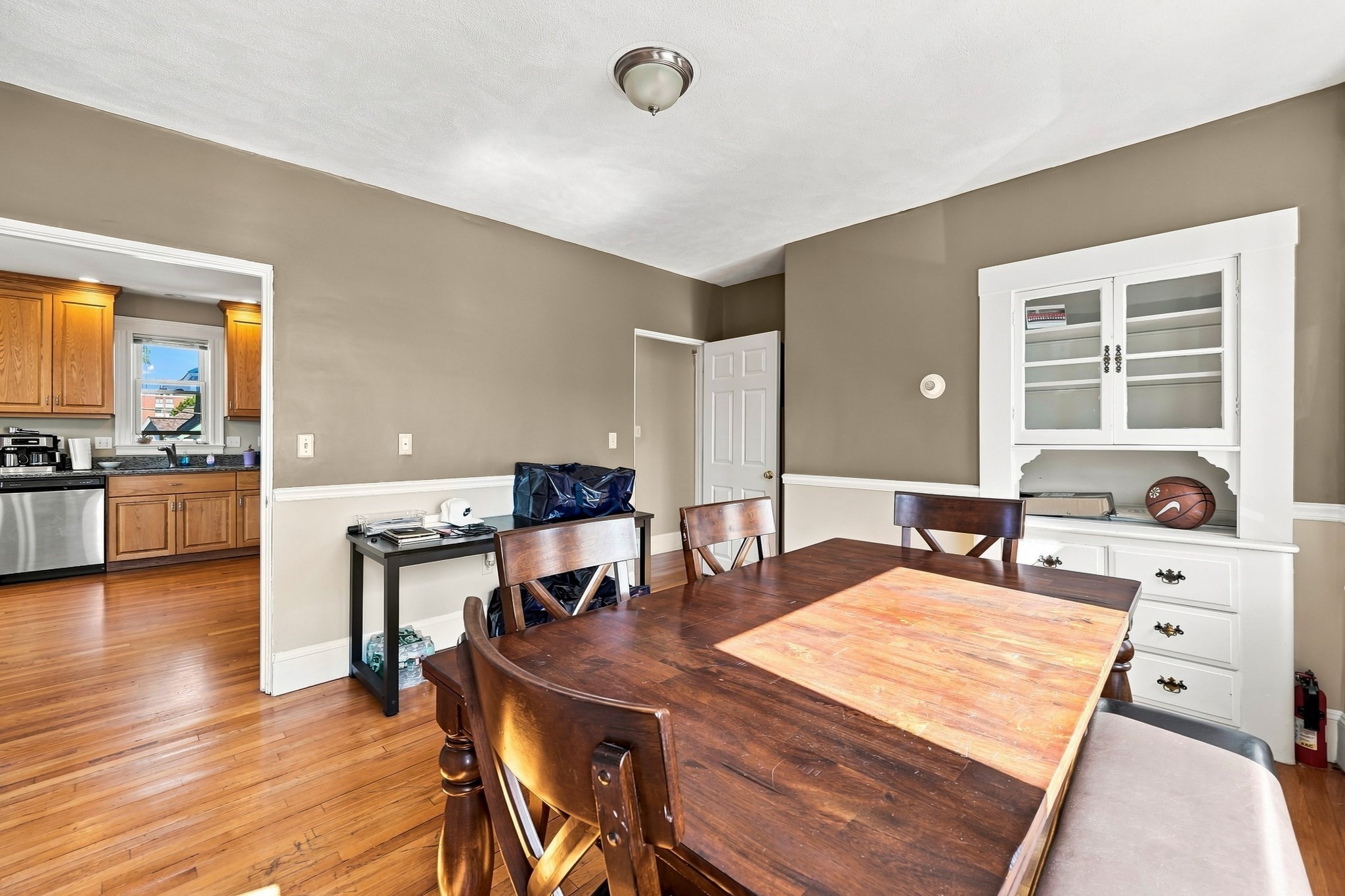 17 Linden Rd Property Photo 11