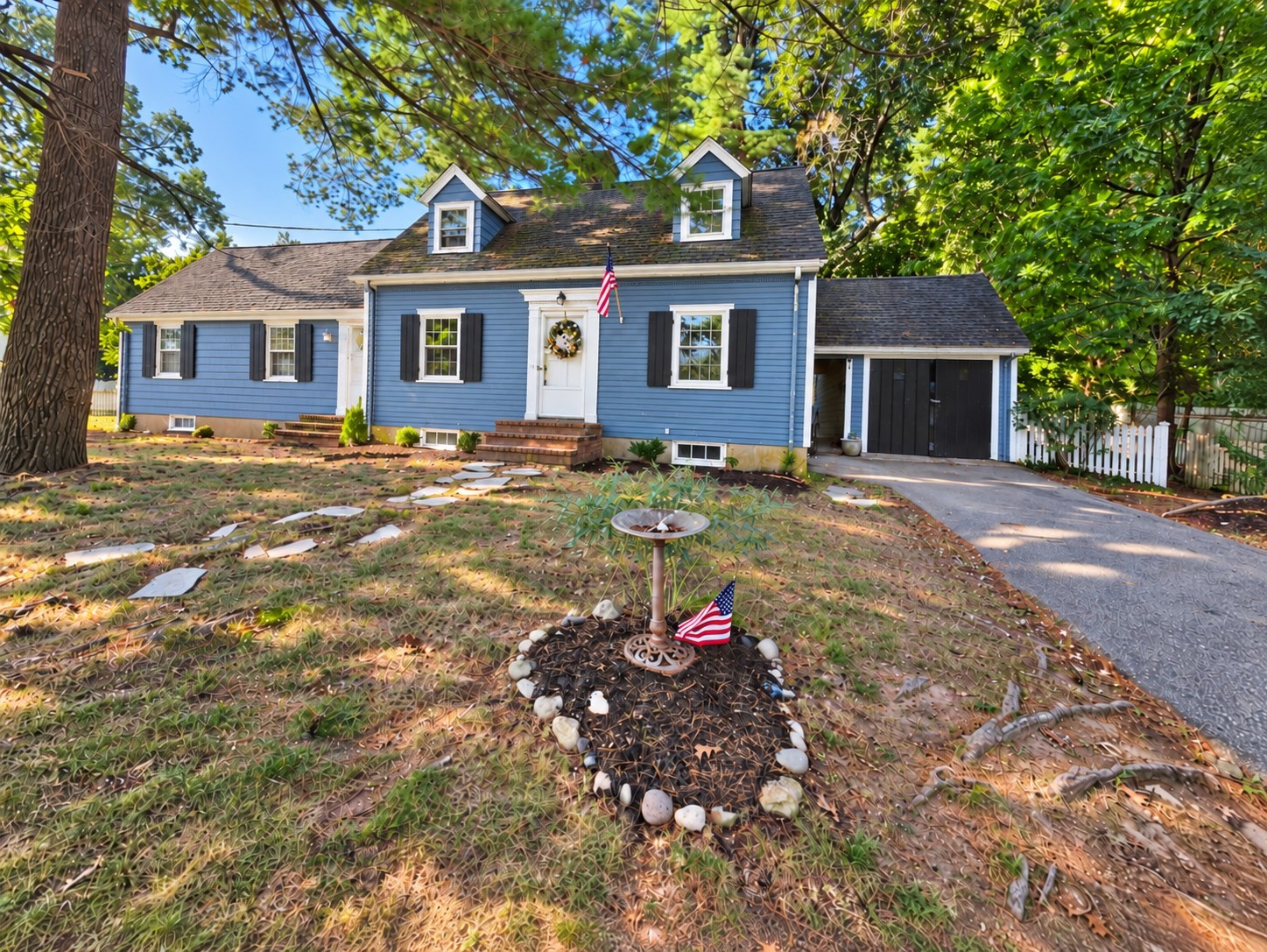 11 Homestead Road Property Photo 1