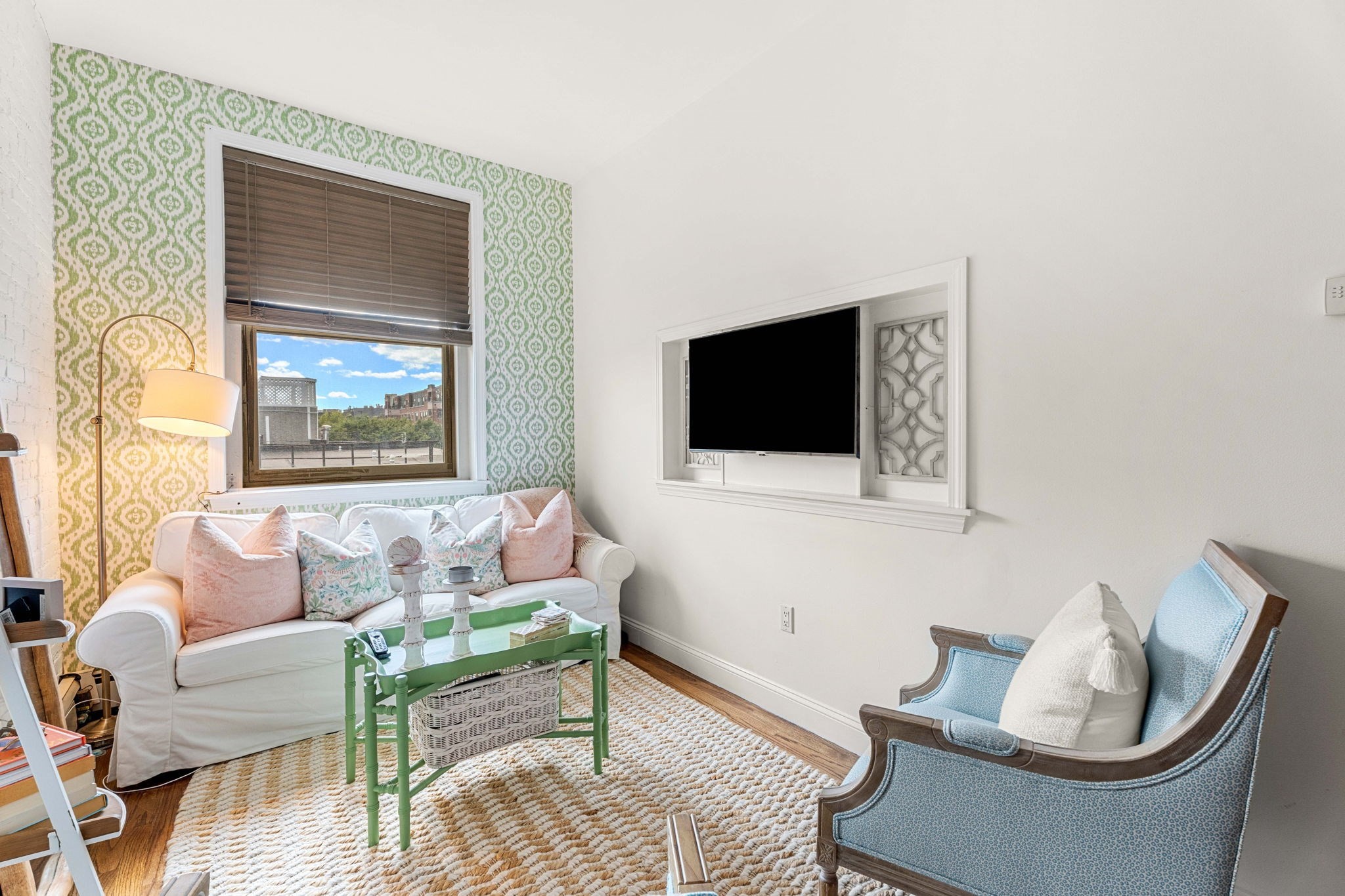198 Saint Botolph St # 9 Property Photo 13