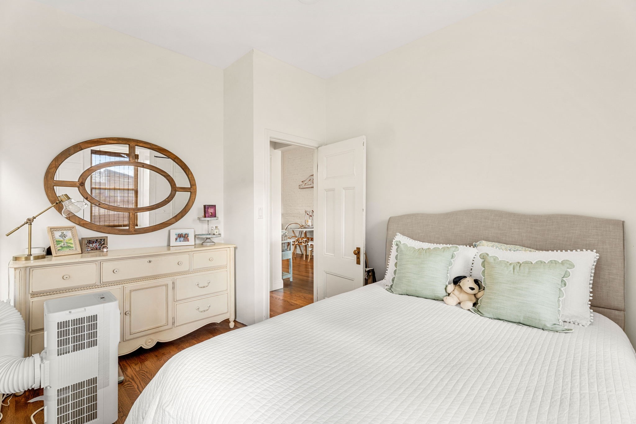198 Saint Botolph St # 9 Property Photo 17