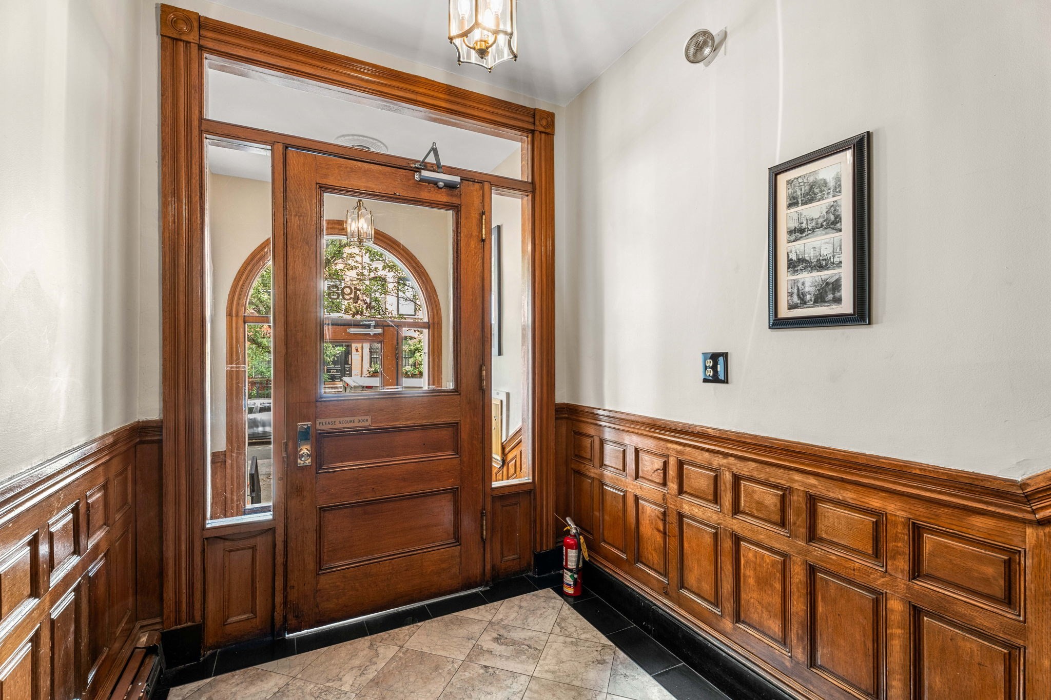 198 Saint Botolph St # 9 Property Photo 30