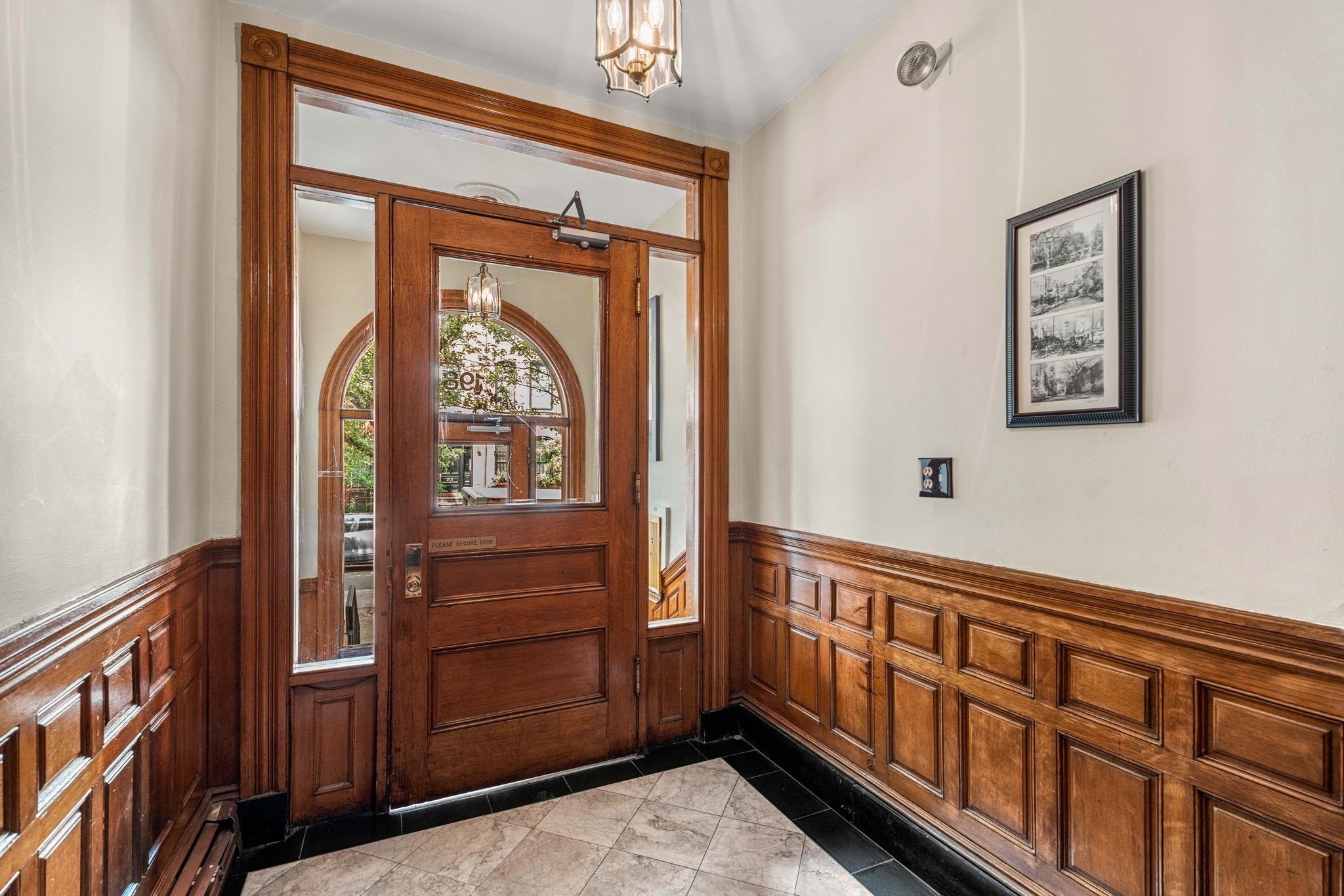 198 Saint Botolph St # 9 Property Photo 31