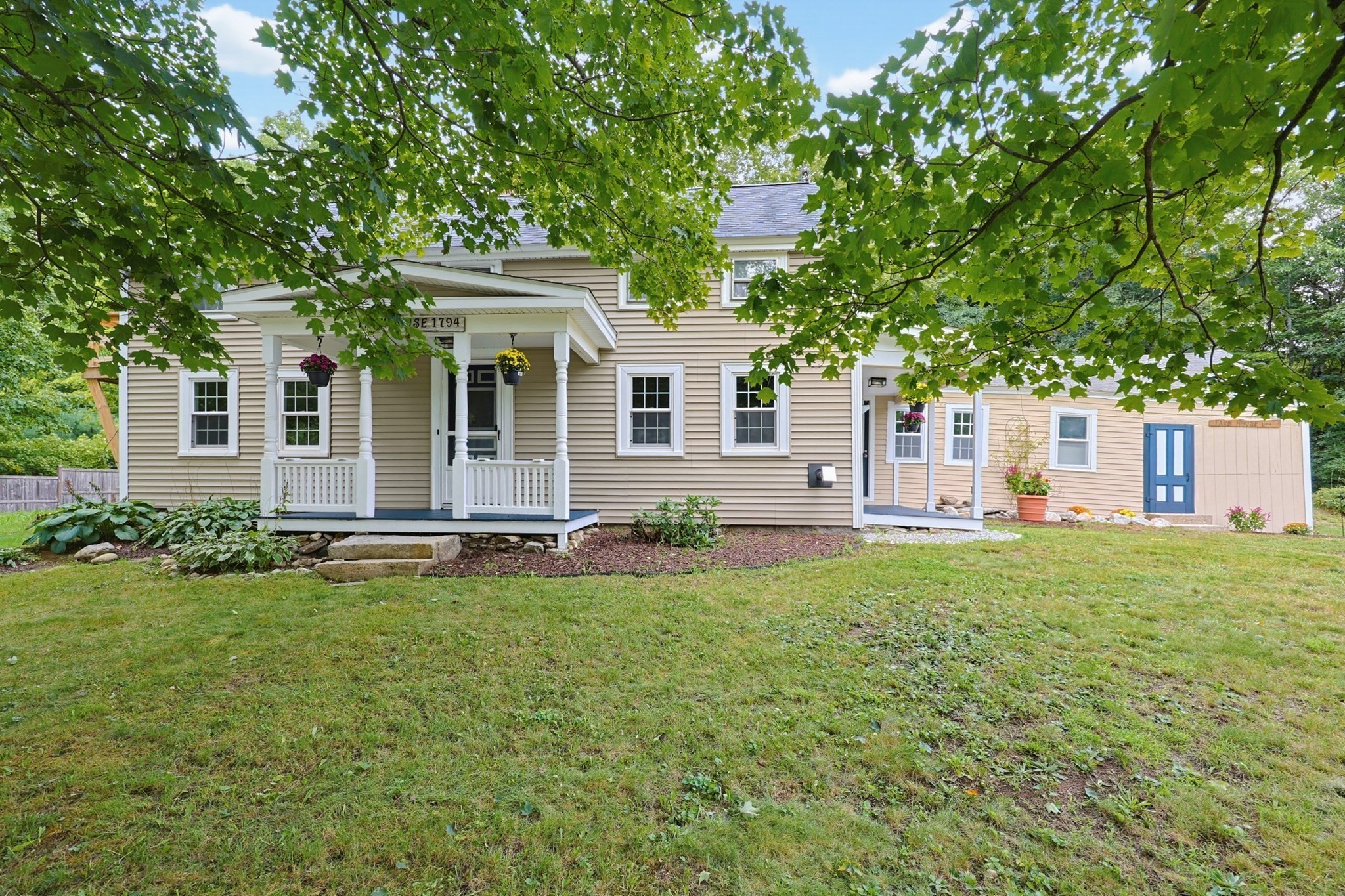 1 Jewell Hill Rd Property Photo 2