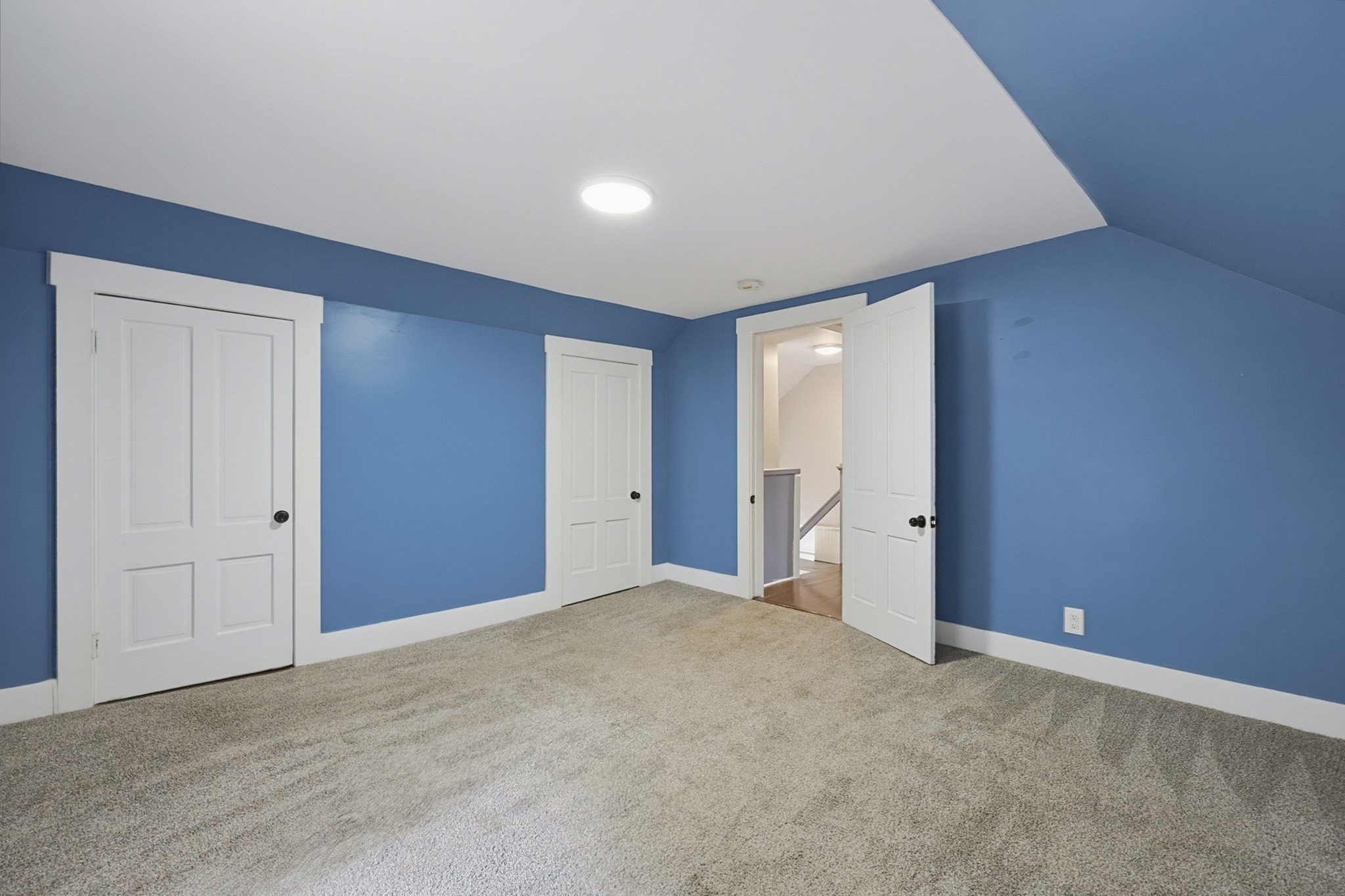 1 Jewell Hill Rd Property Photo 21