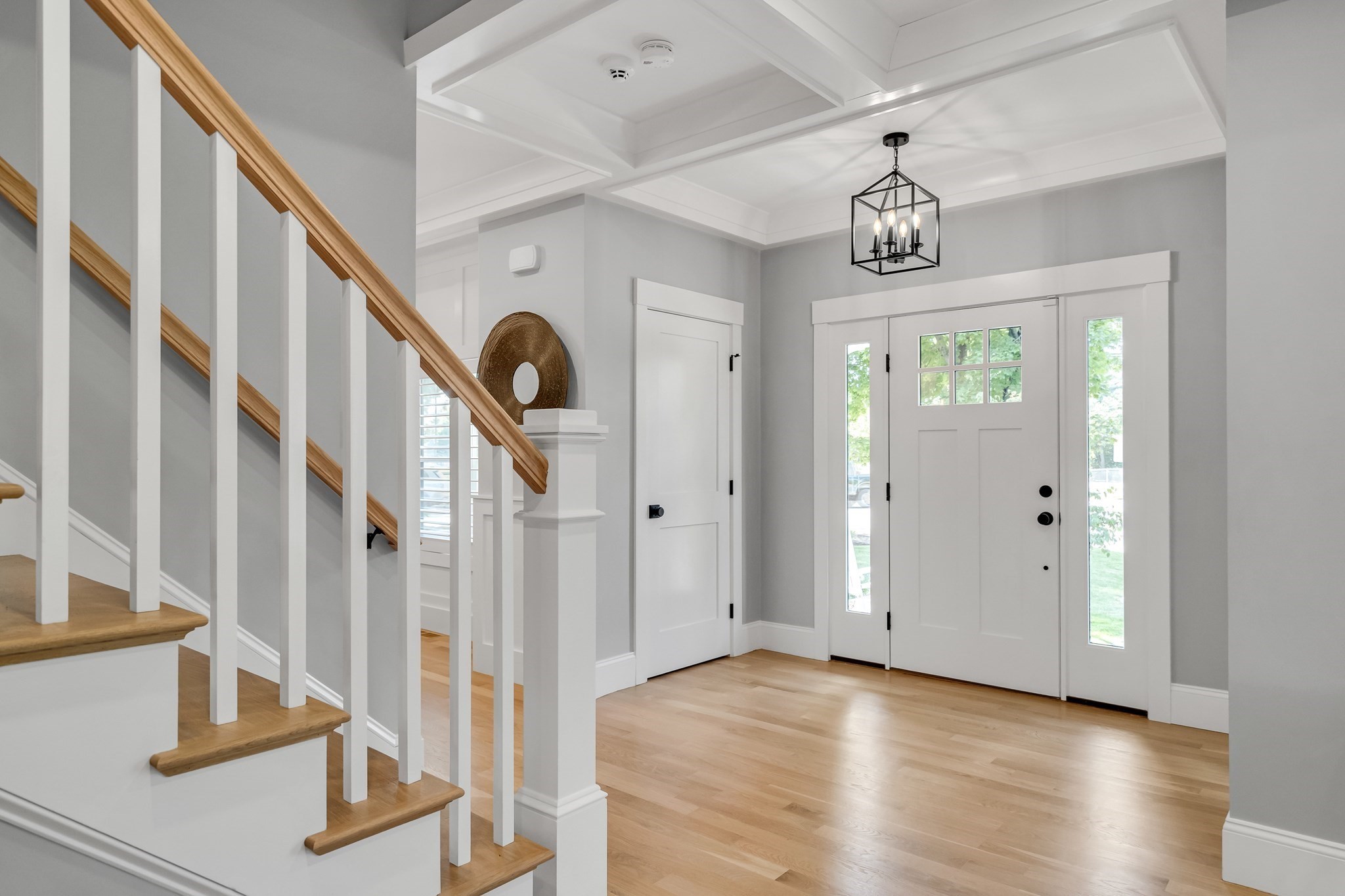 409 Crafts Street Property Photo 2