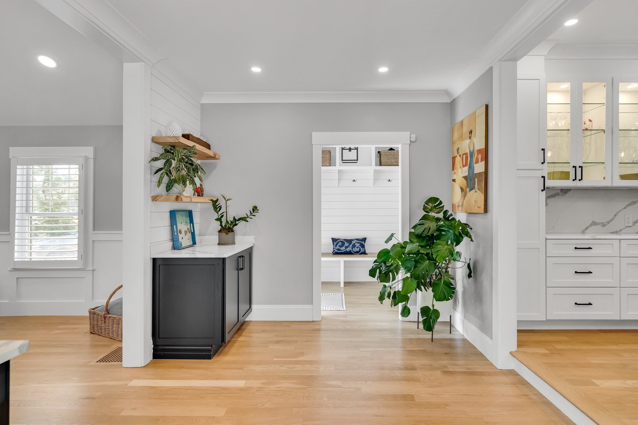 409 Crafts Street Property Photo 11