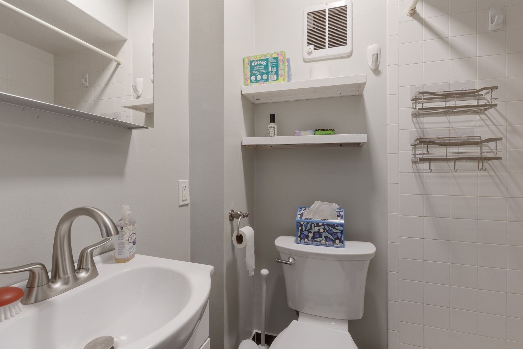428 Boylston St Property Photo 16