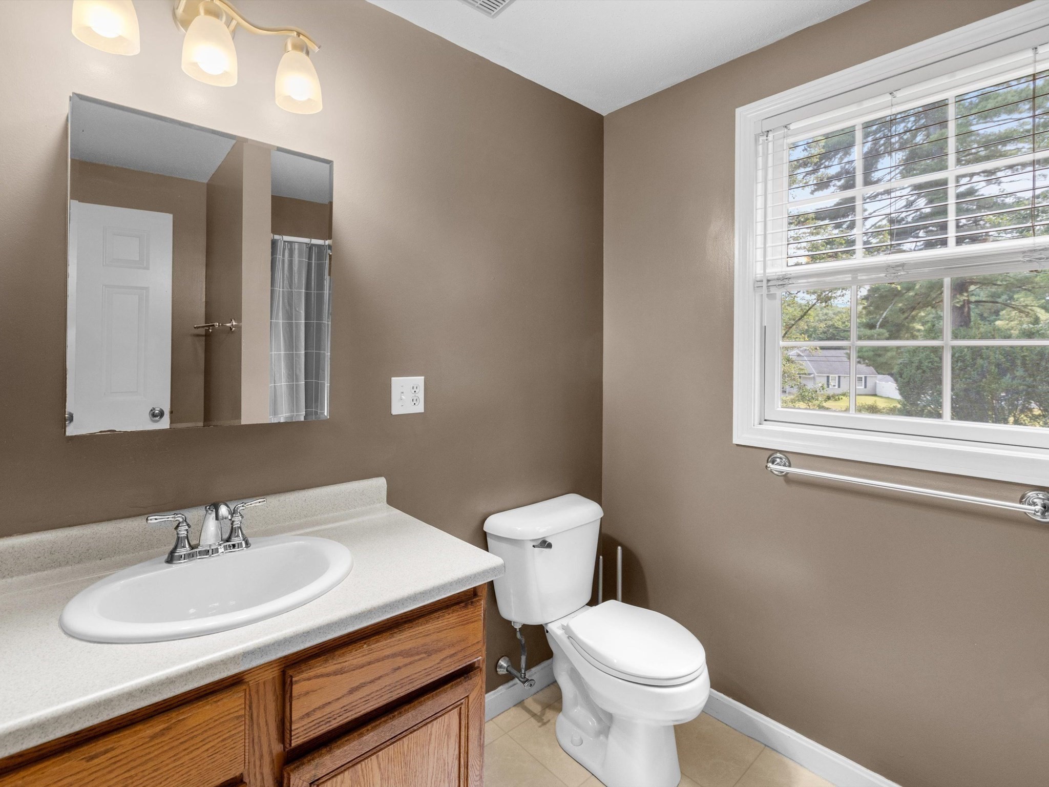 53 Lancaster Rd # 10 Property Photo 19