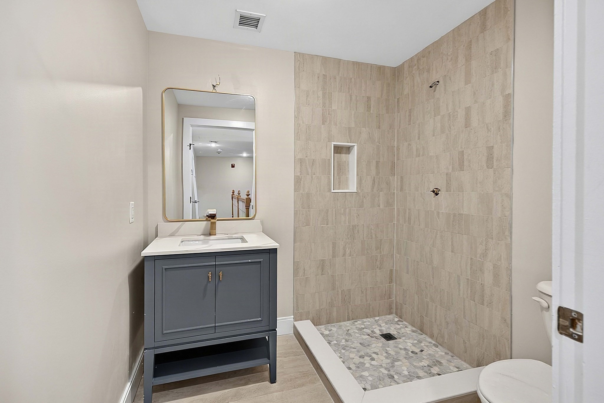 132 Chief Justice Cushing Hwy # 213 Property Photo 24