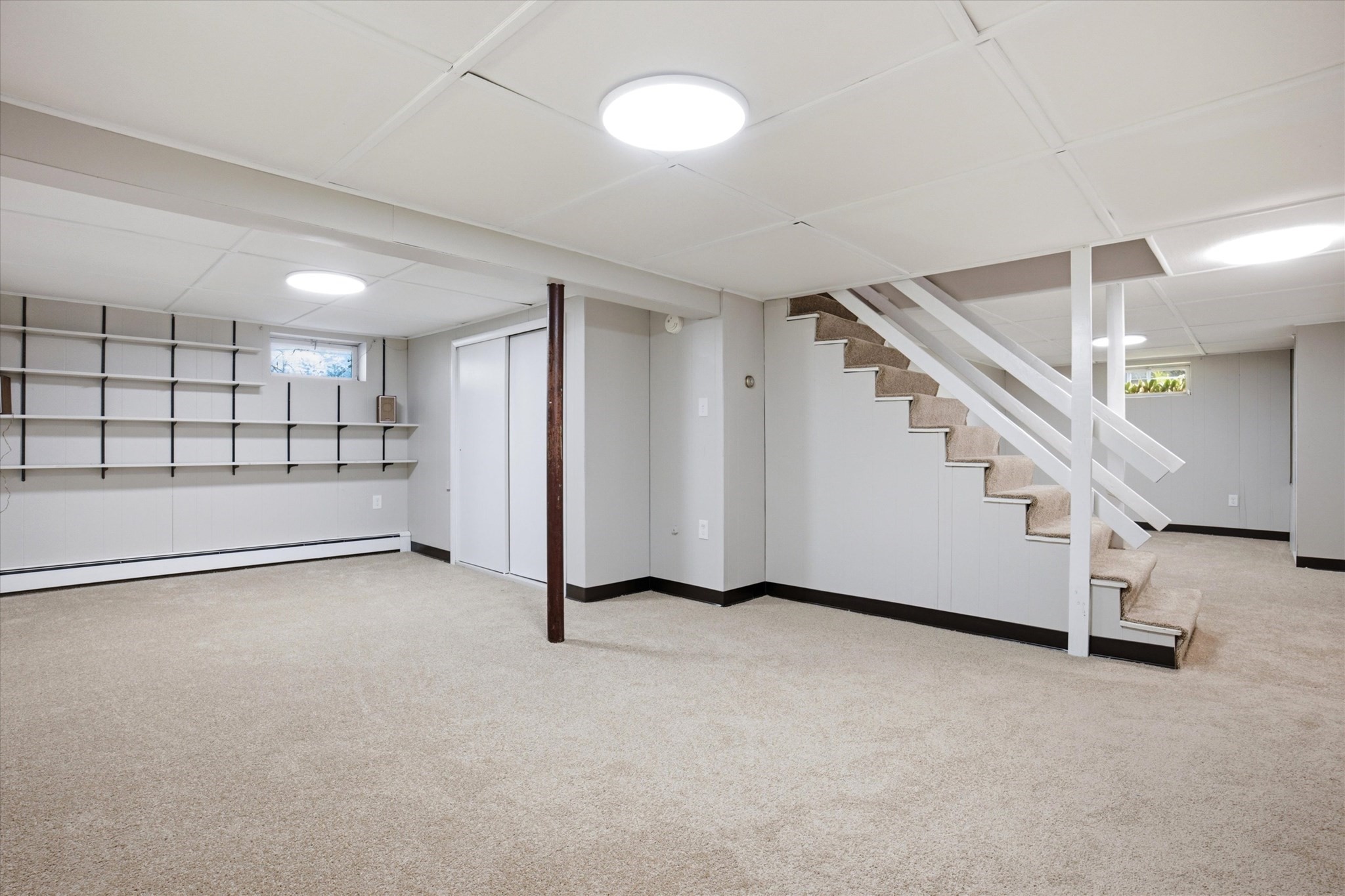 6 Pleasant St Property Photo 26