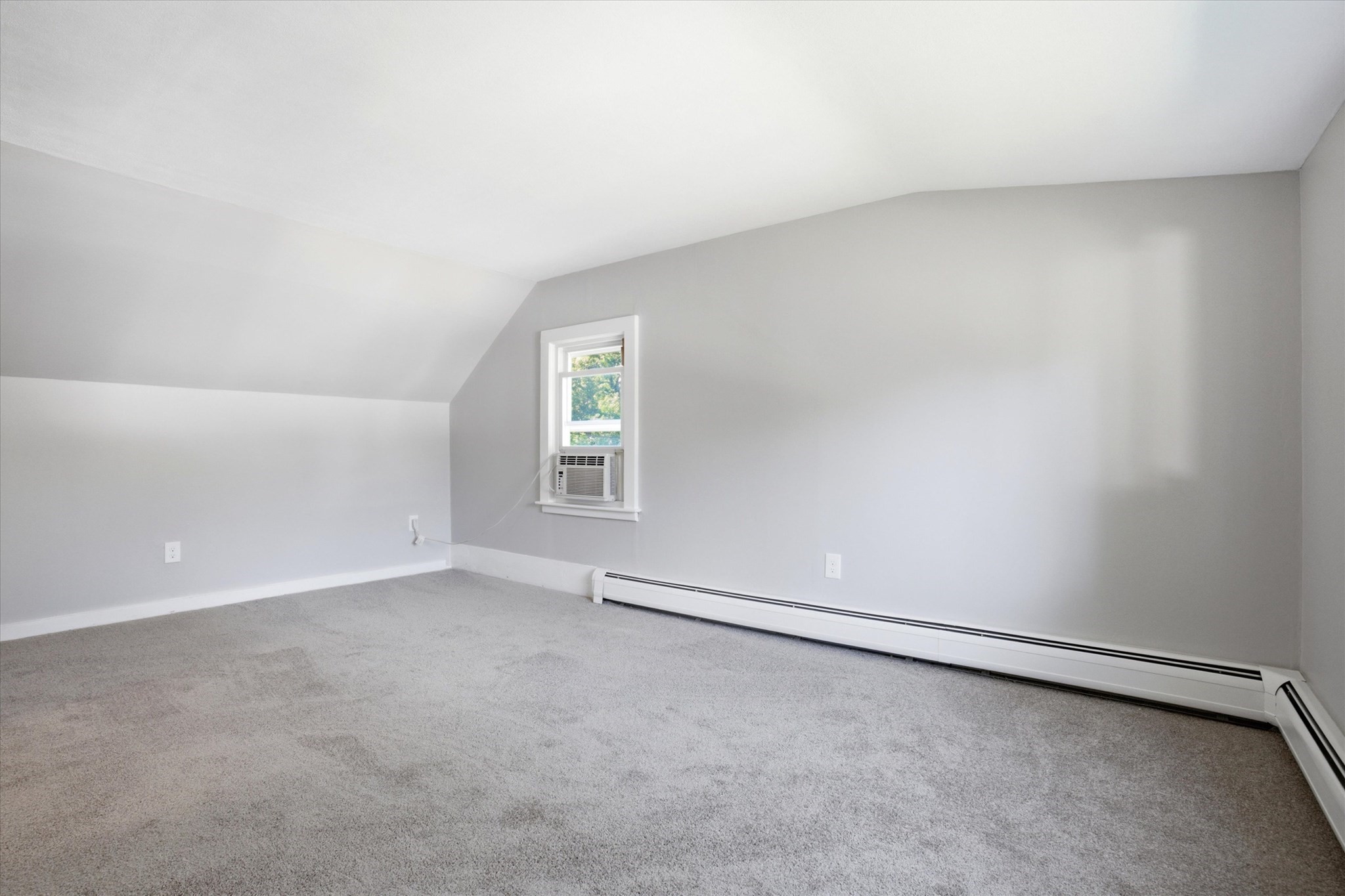 6 Pleasant St Property Photo 30