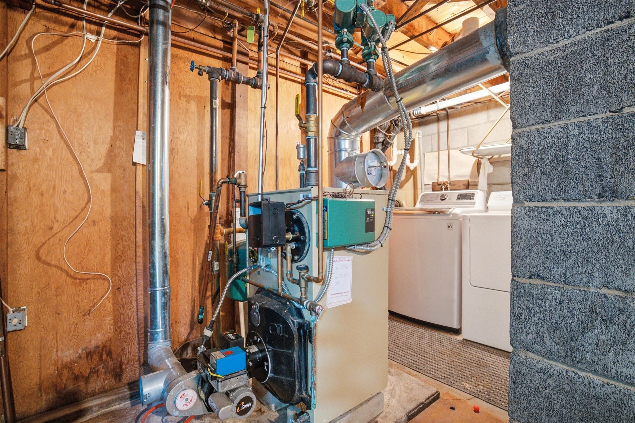 6 Pleasant St Property Photo 32