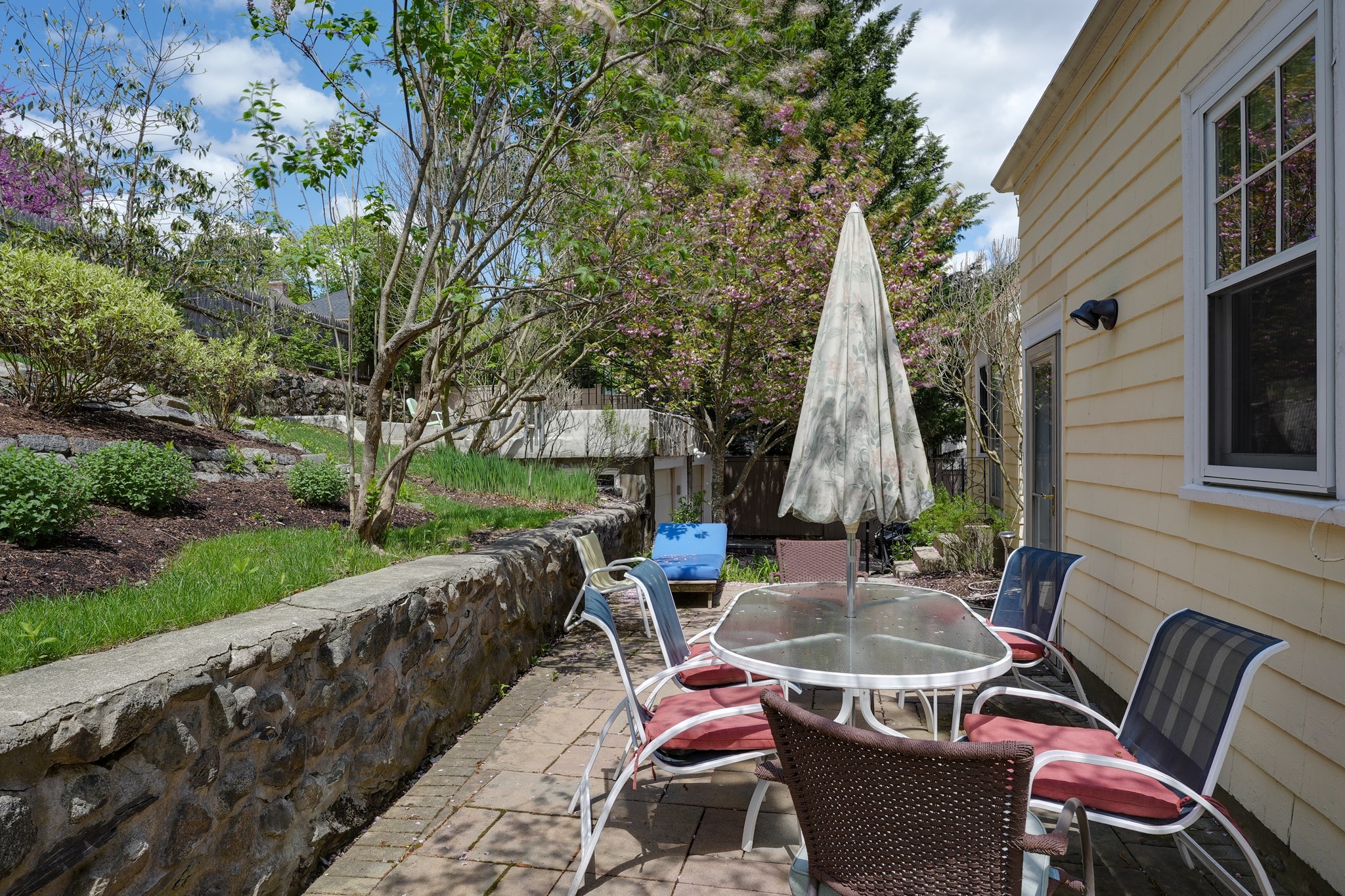 54 Elizabeth Rd Property Photo 33