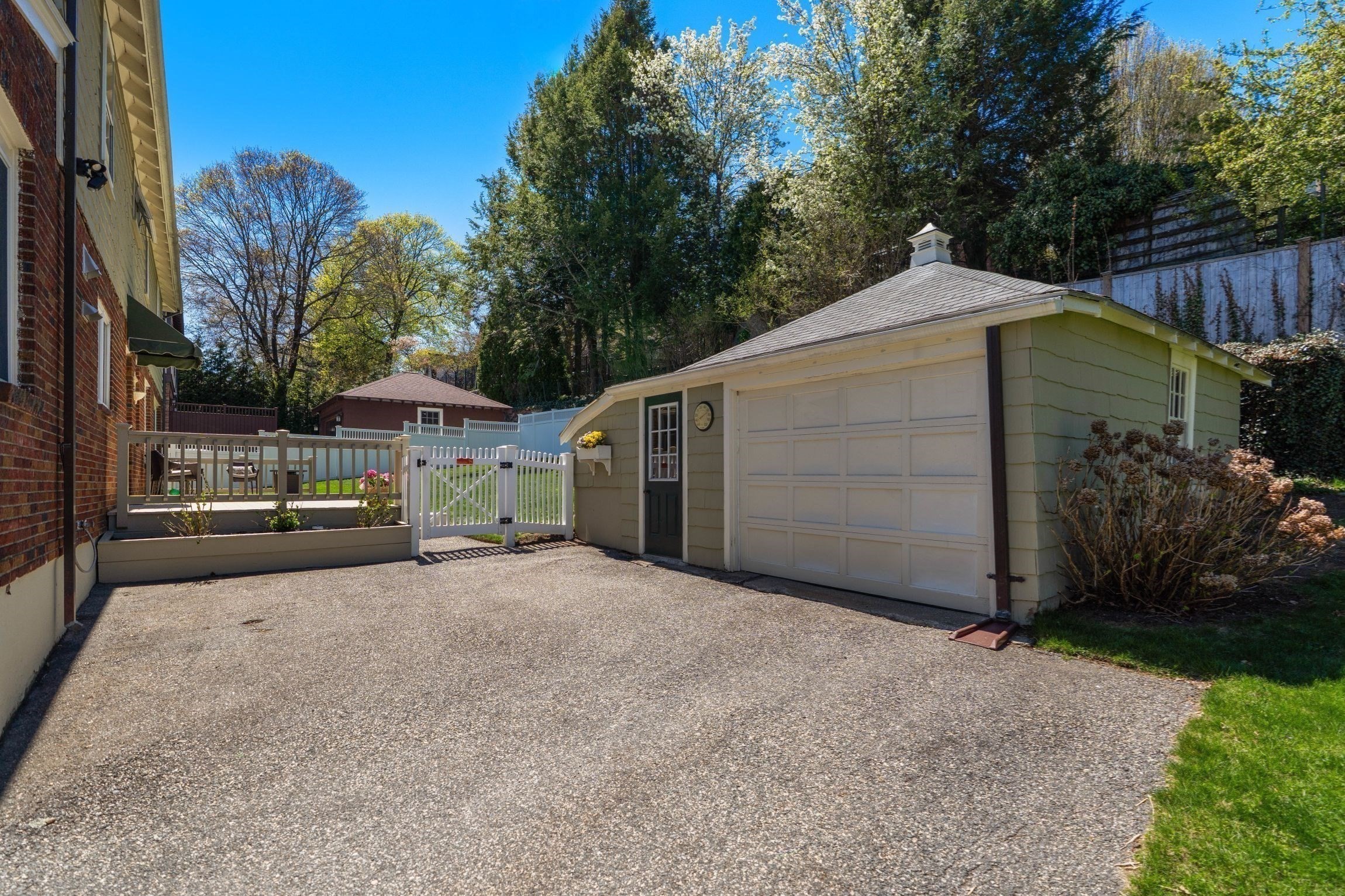 34 Lincoln Street Property Photo 20