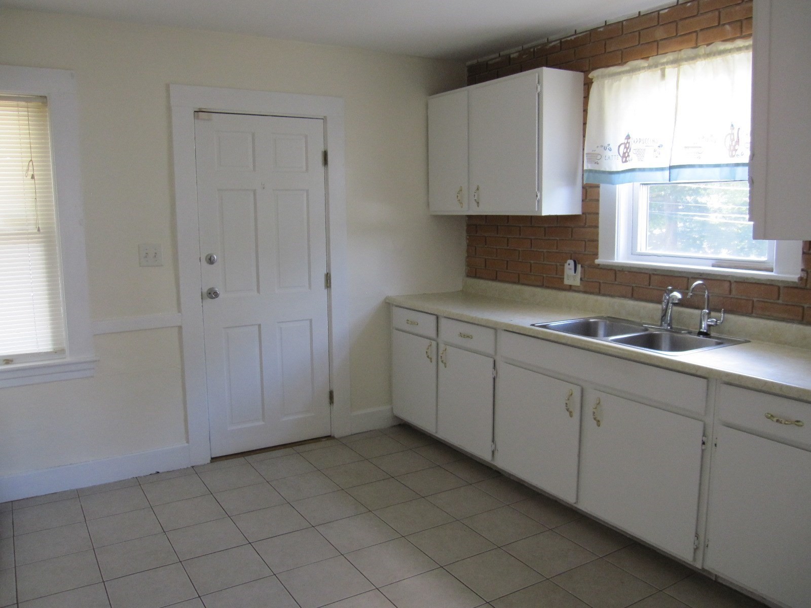 179-181 Grant Street Property Photo 18