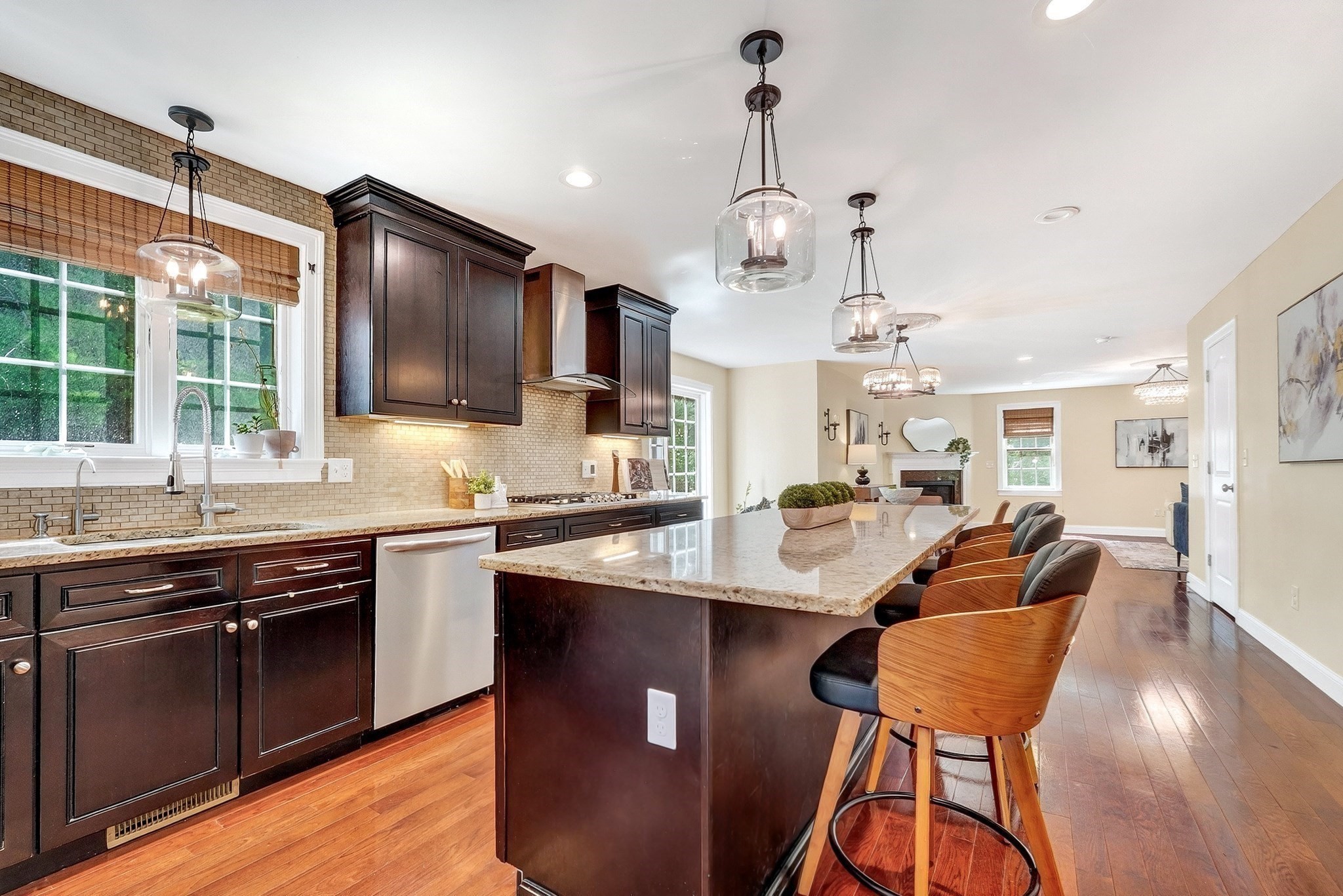 4 Murray Hill Circle Property Photo 2