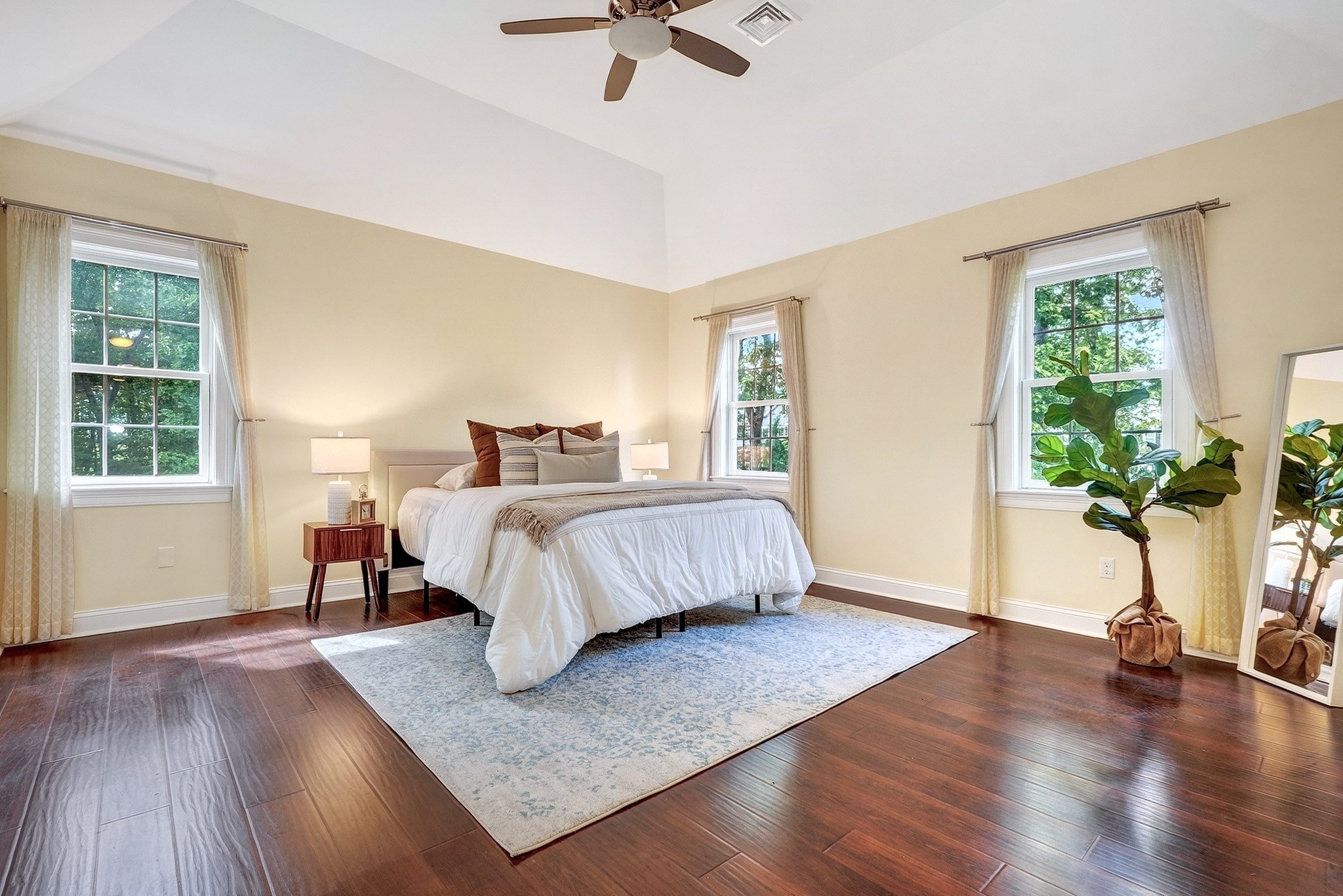 4 Murray Hill Circle Property Photo 17